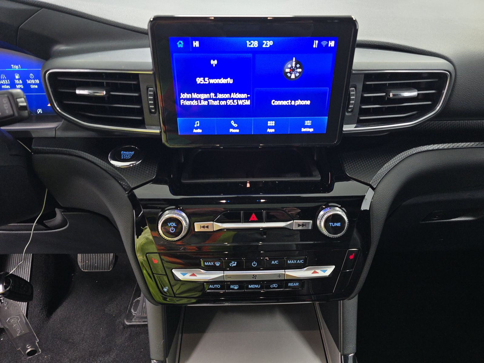 2022 Ford Explorer ST AWD