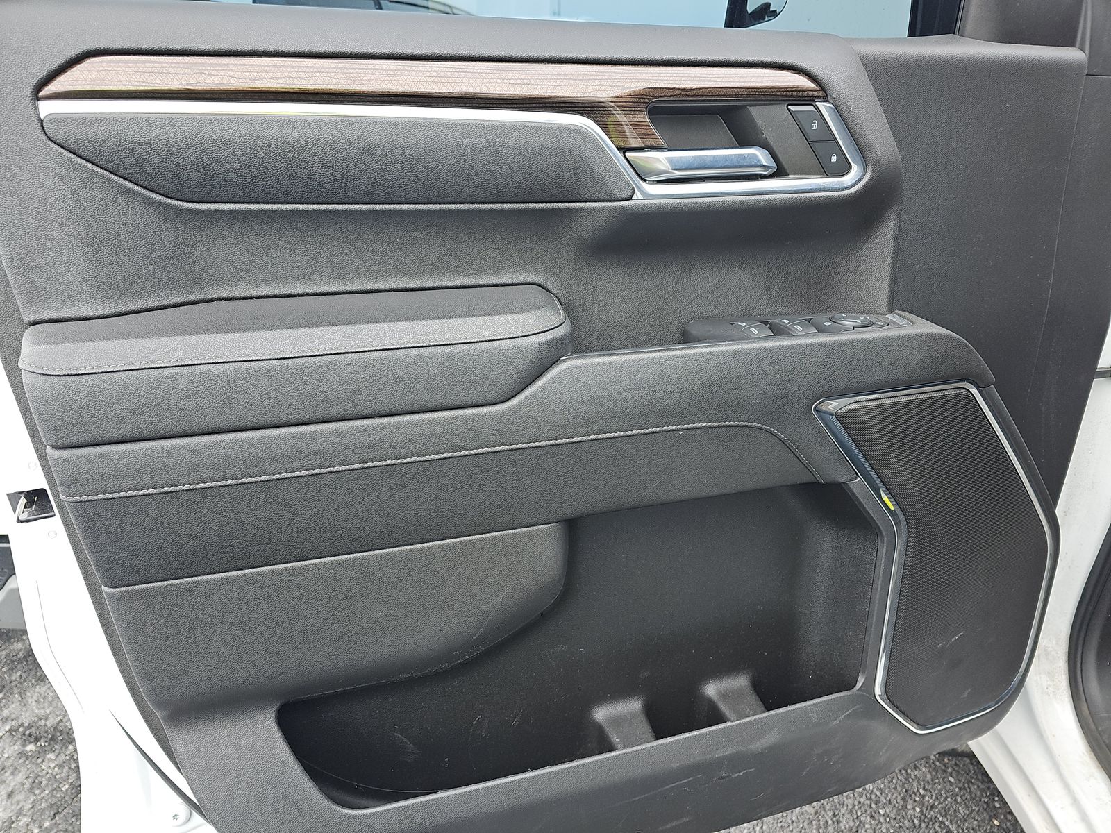 2023 Chevrolet Silverado 1500 LT AWD