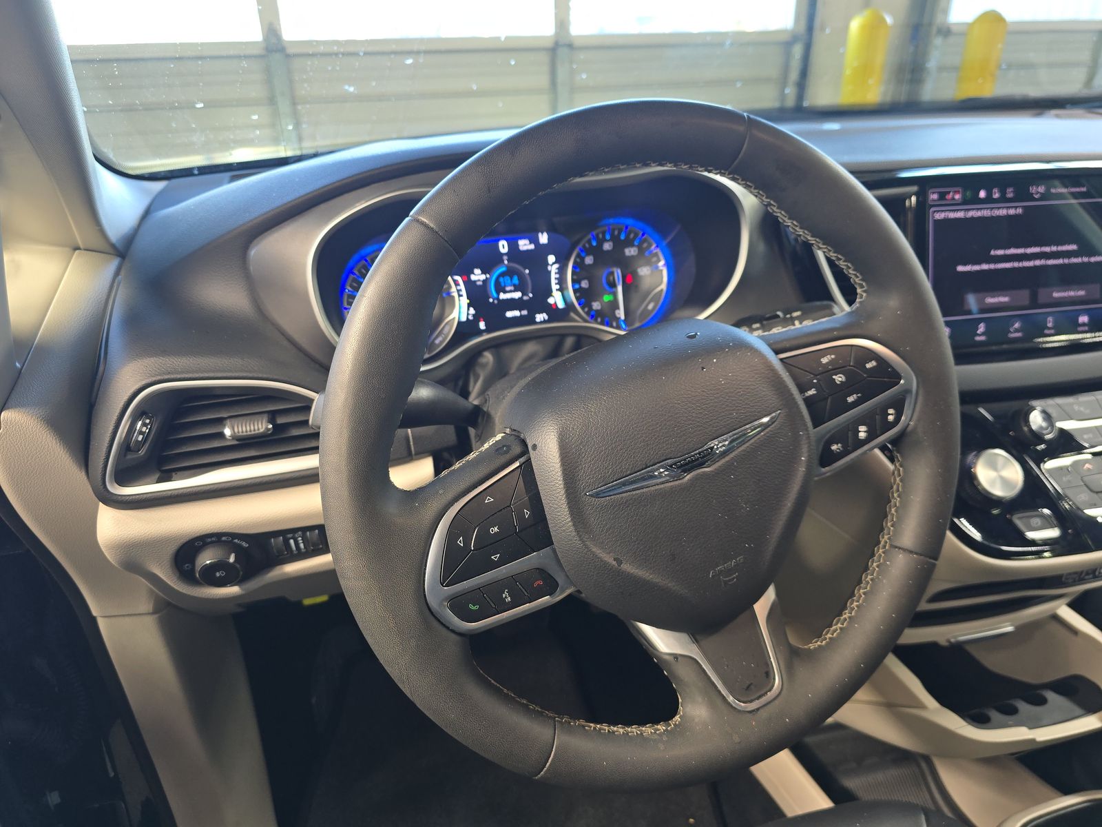 2024 Chrysler Pacifica Touring L FWD