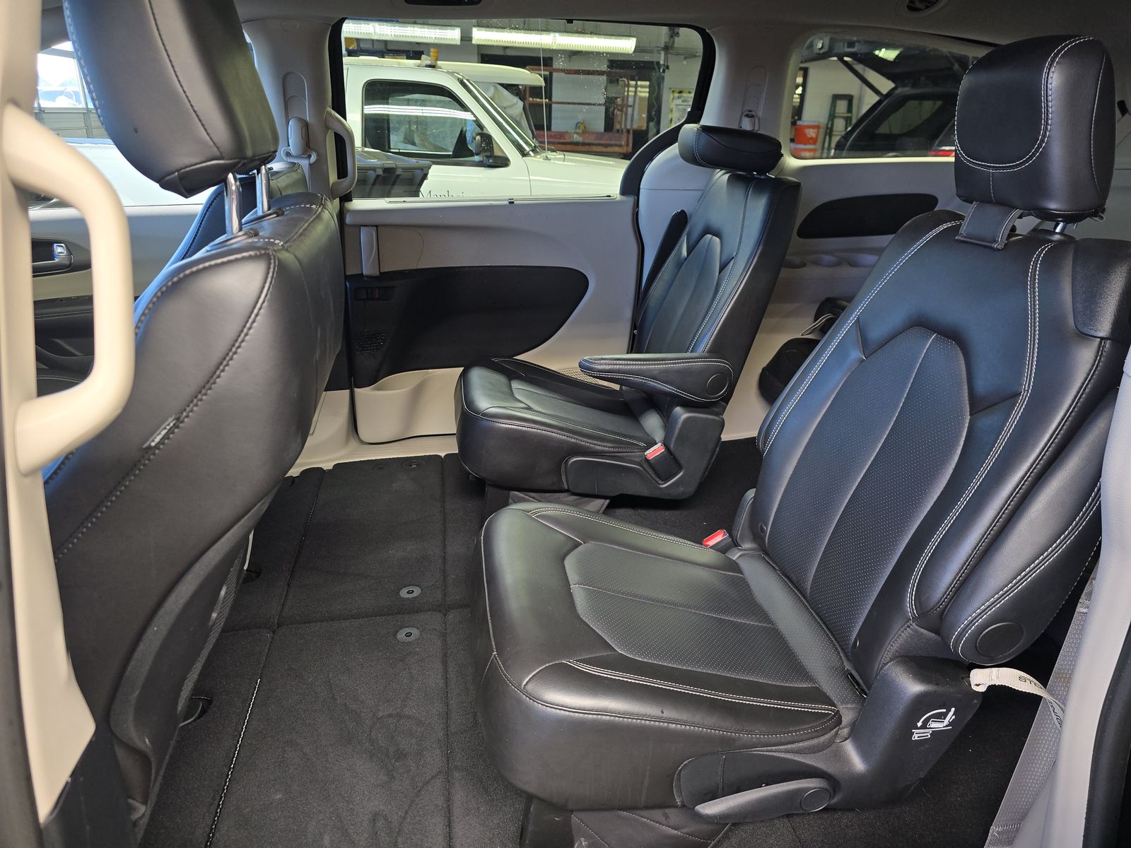 2024 Chrysler Pacifica Touring L FWD