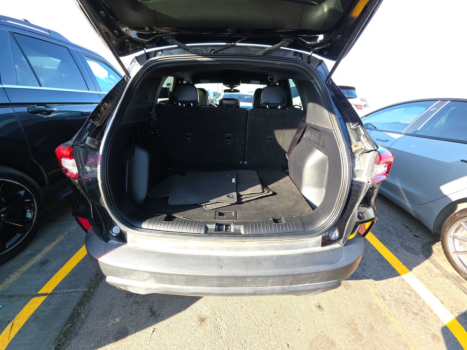 2025 Ford Escape ST-Line FWD