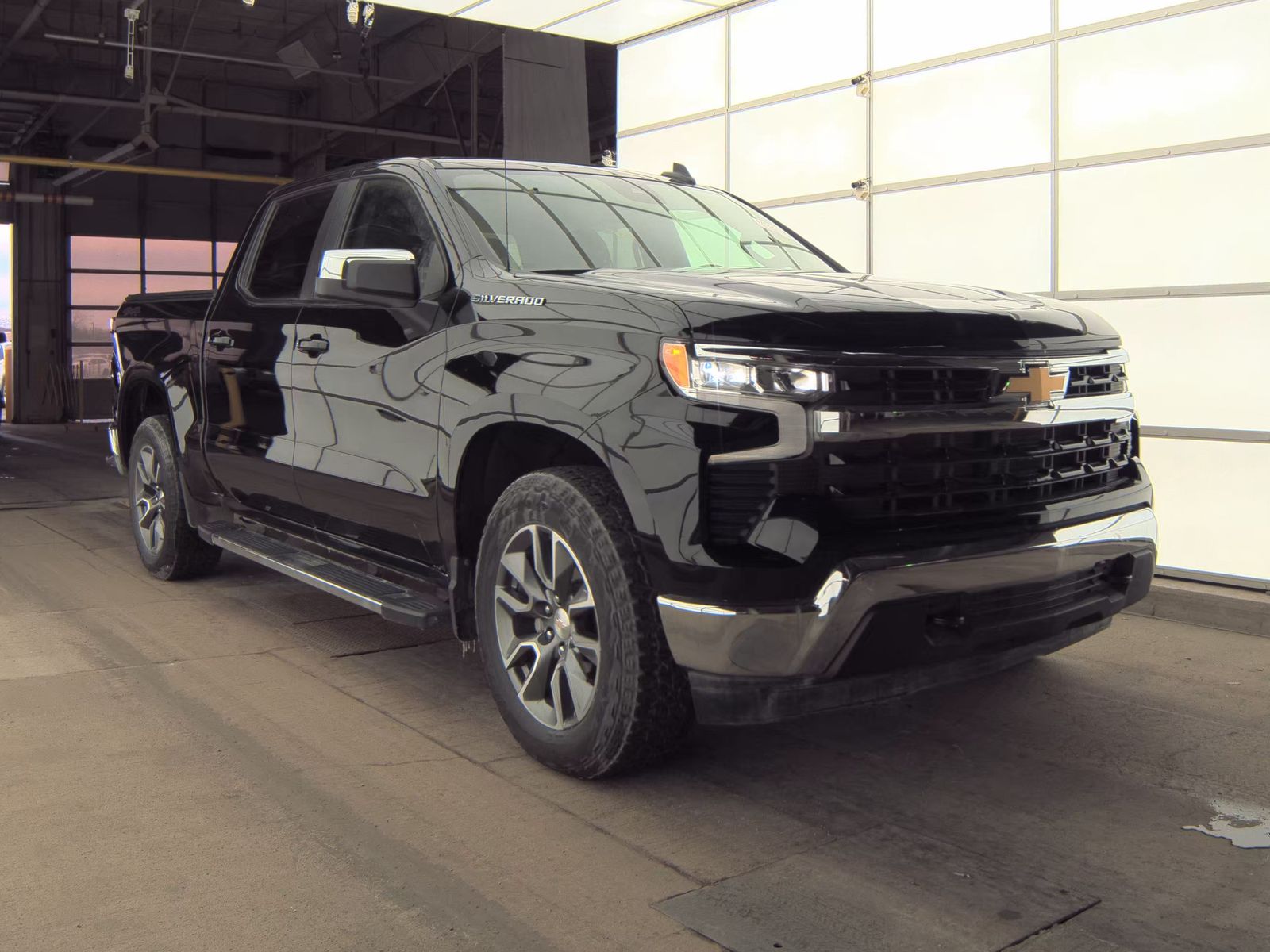 2024 Chevrolet Silverado 1500 LT AWD
