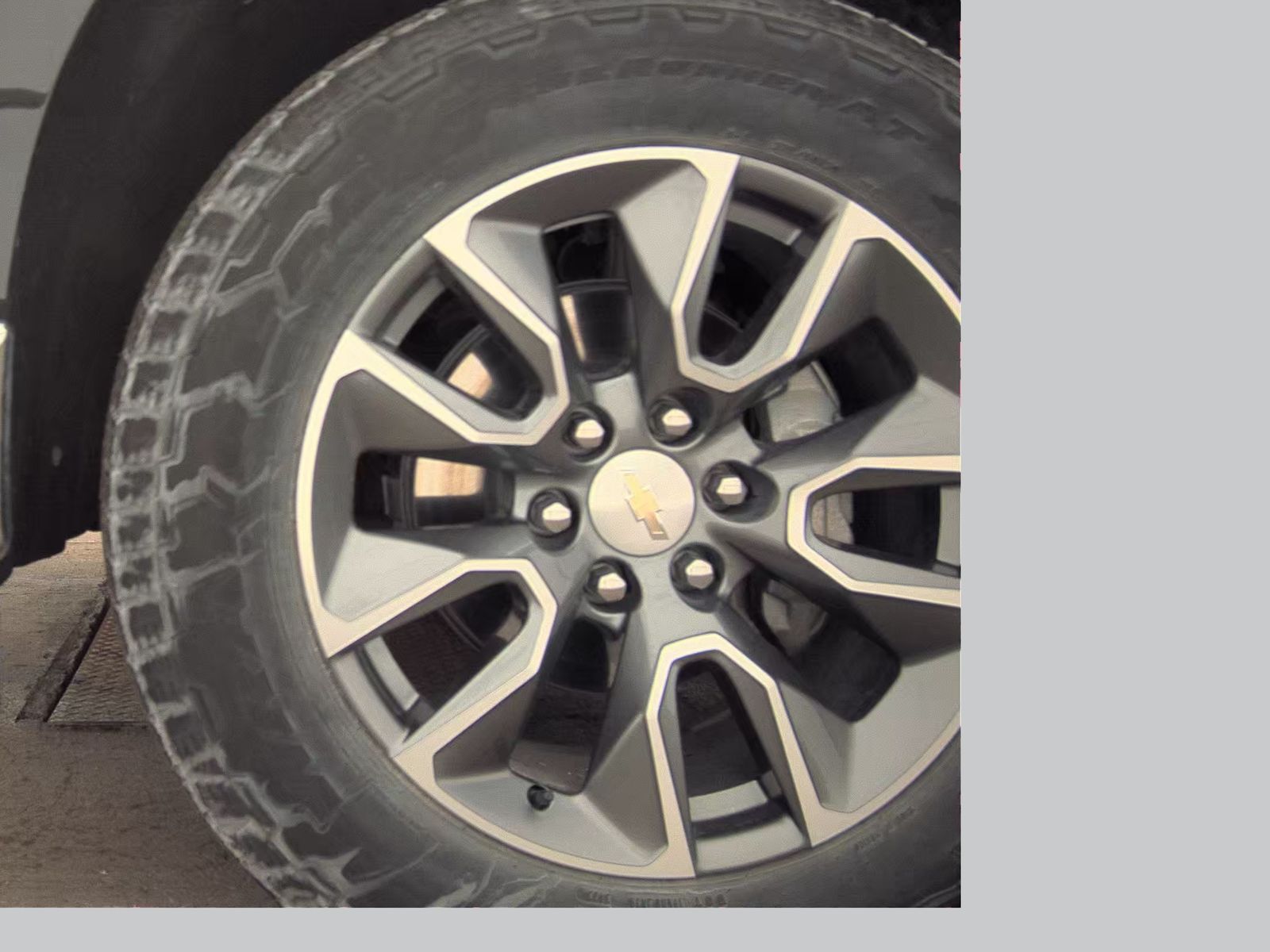 2024 Chevrolet Silverado 1500 LT AWD