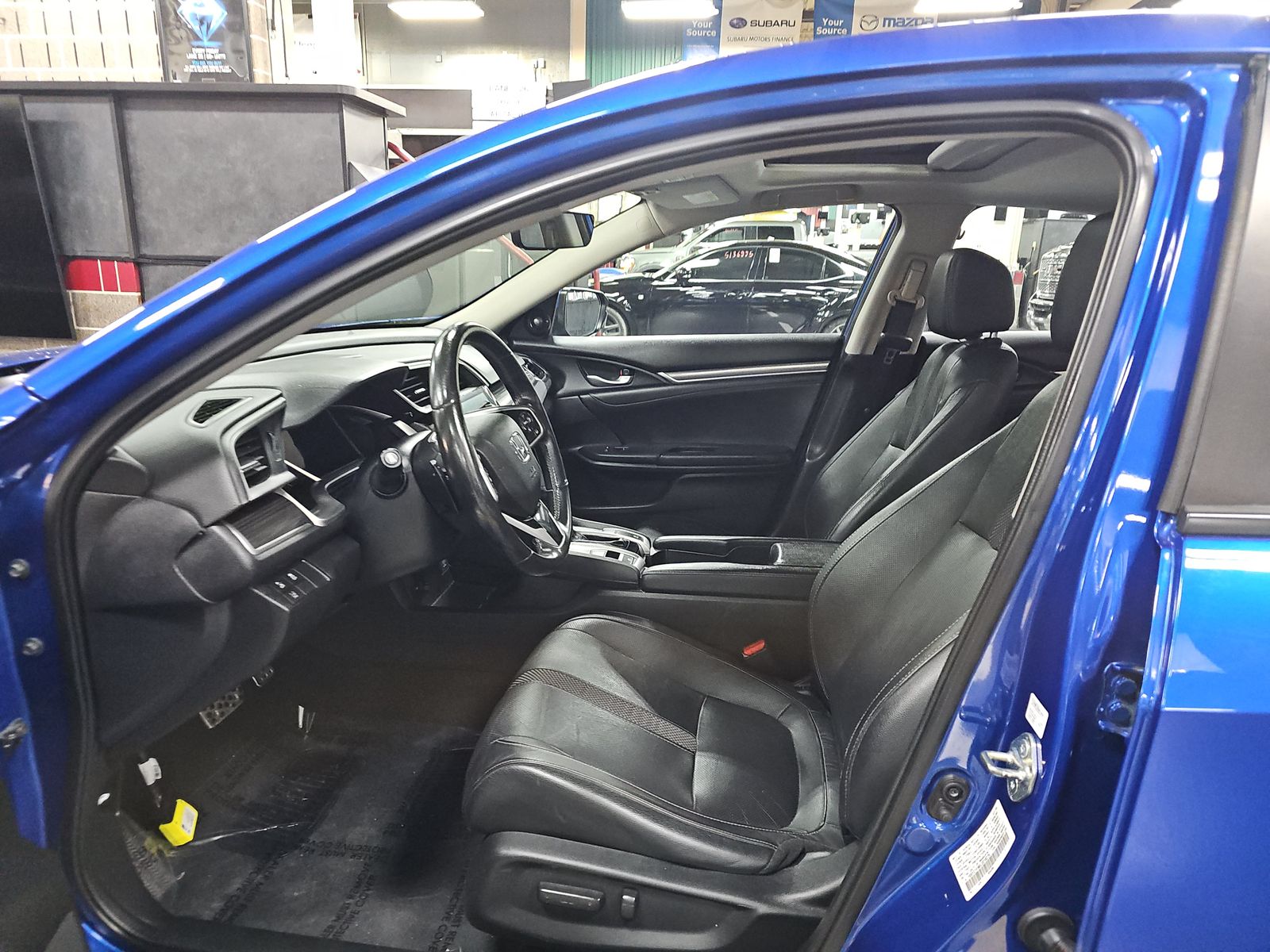 2020 Honda Civic Touring FWD