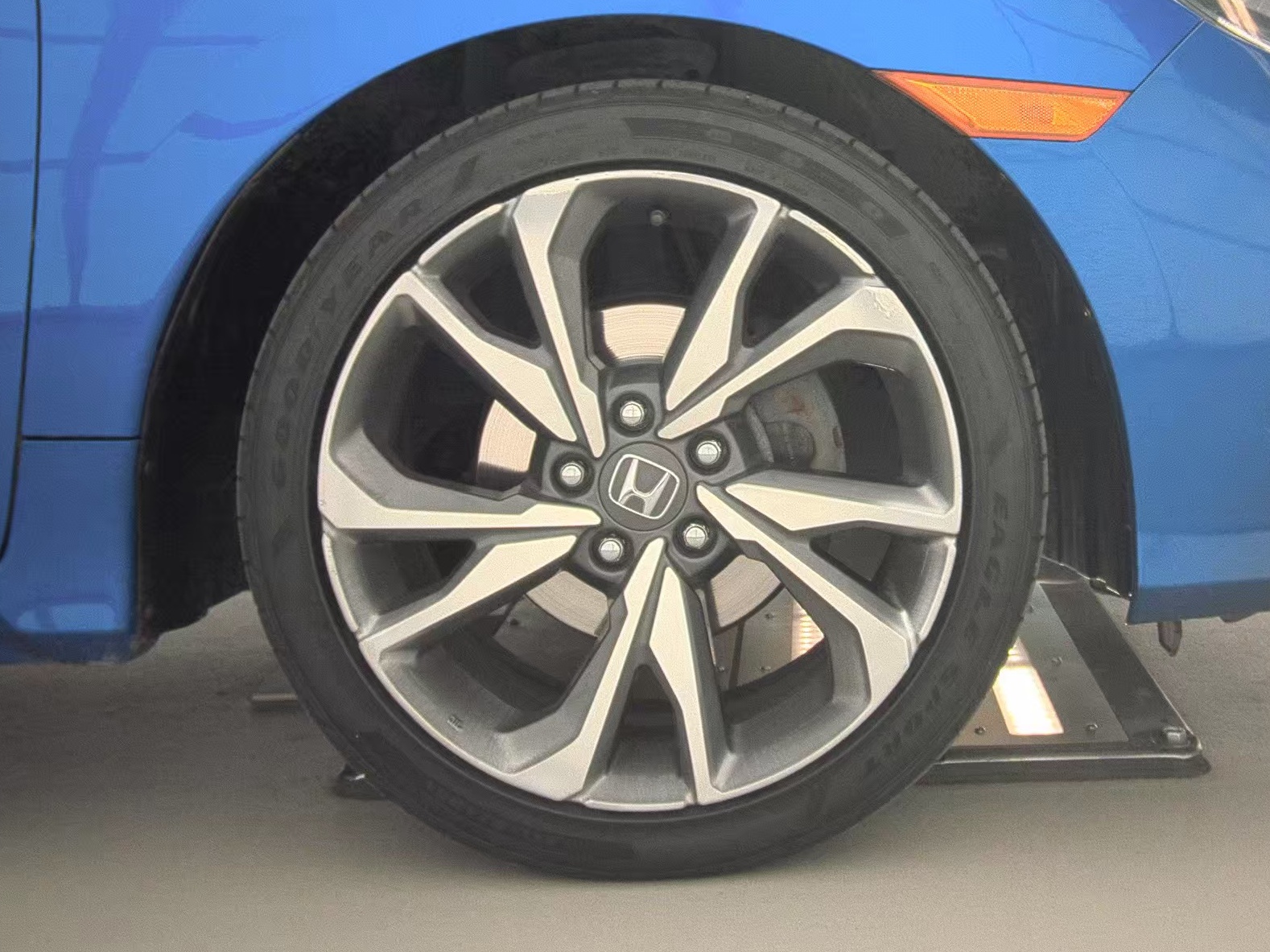 2020 Honda Civic Touring FWD