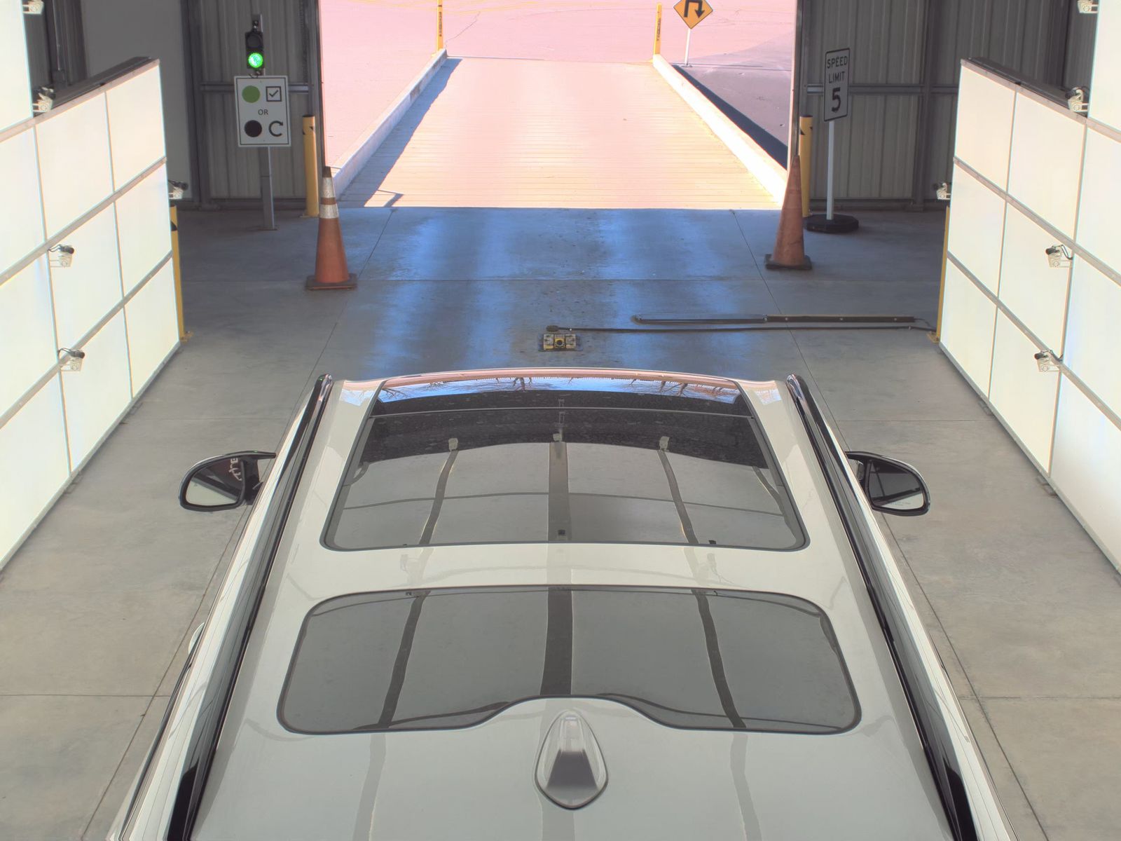 2023 BMW X7 M60i AWD