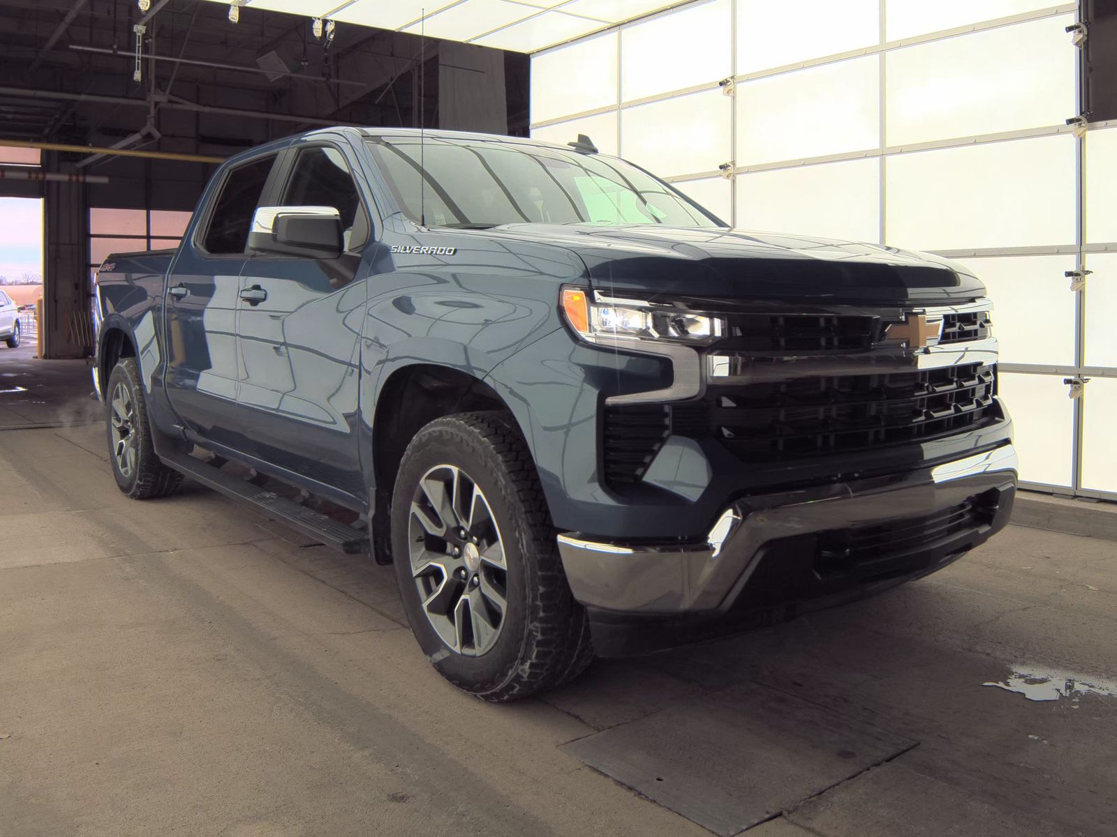 2024 Chevrolet Silverado 1500 LT AWD