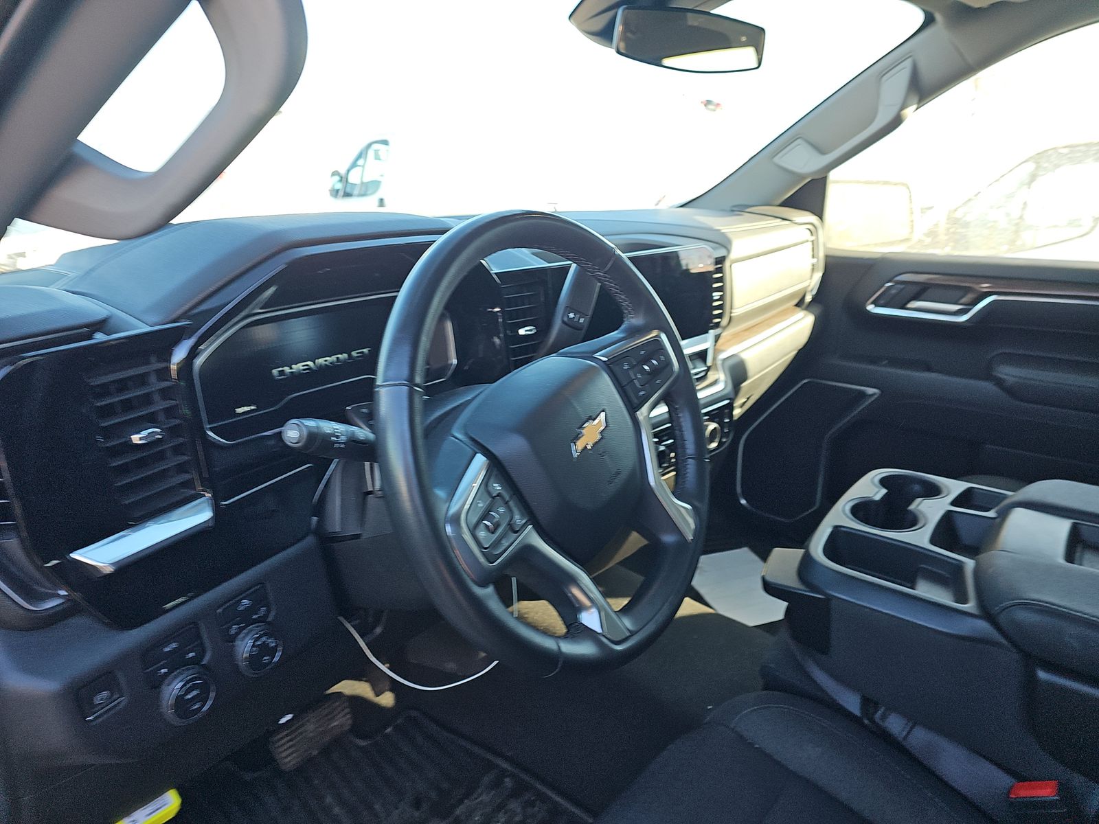 2023 Chevrolet Silverado 1500 LT AWD