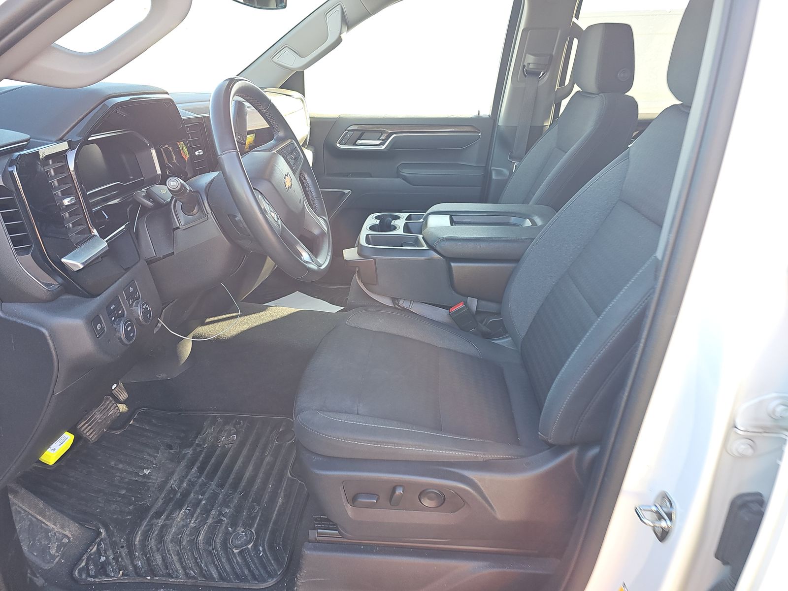 2023 Chevrolet Silverado 1500 LT AWD