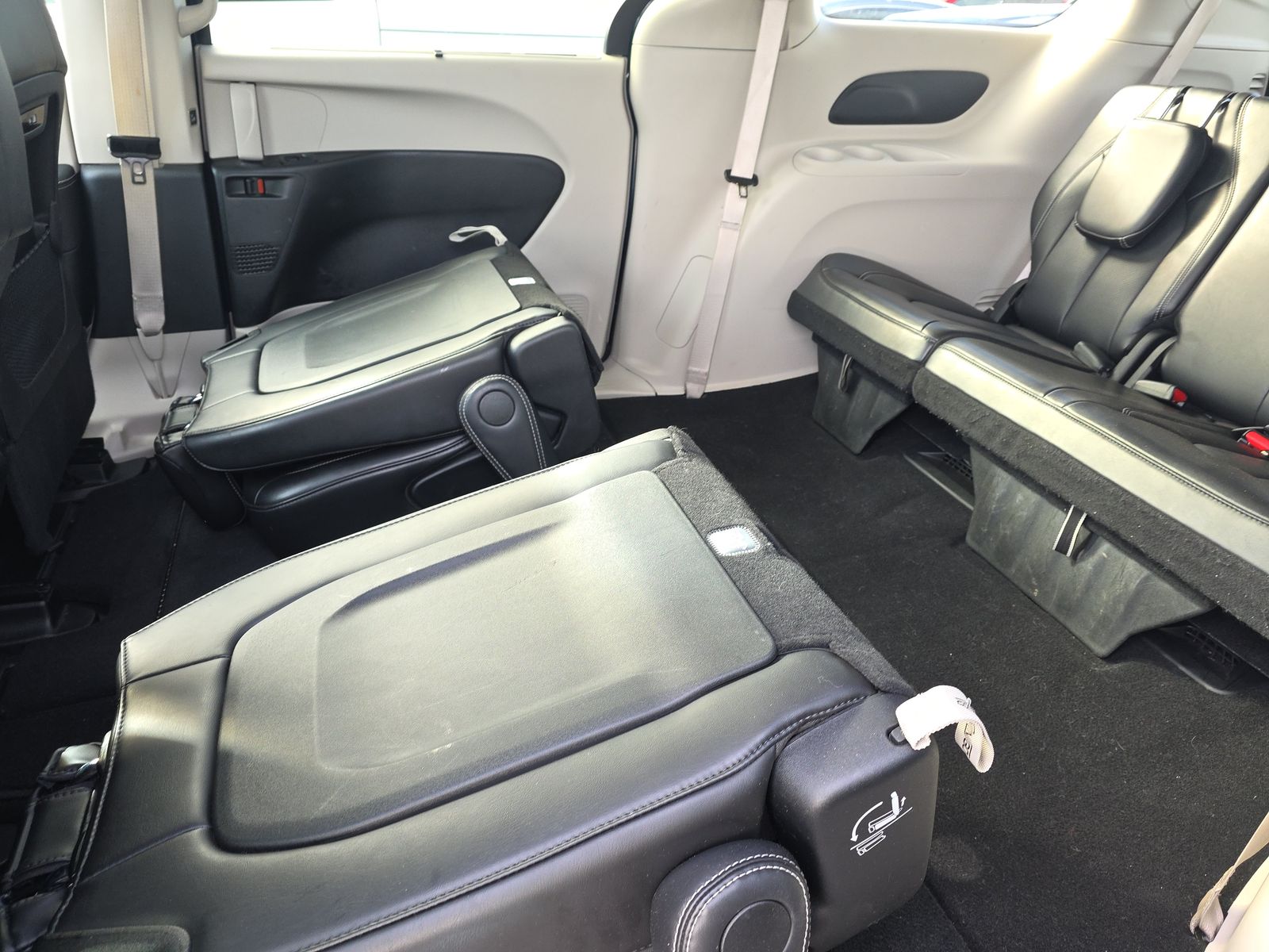 2024 Chrysler Pacifica Touring L FWD