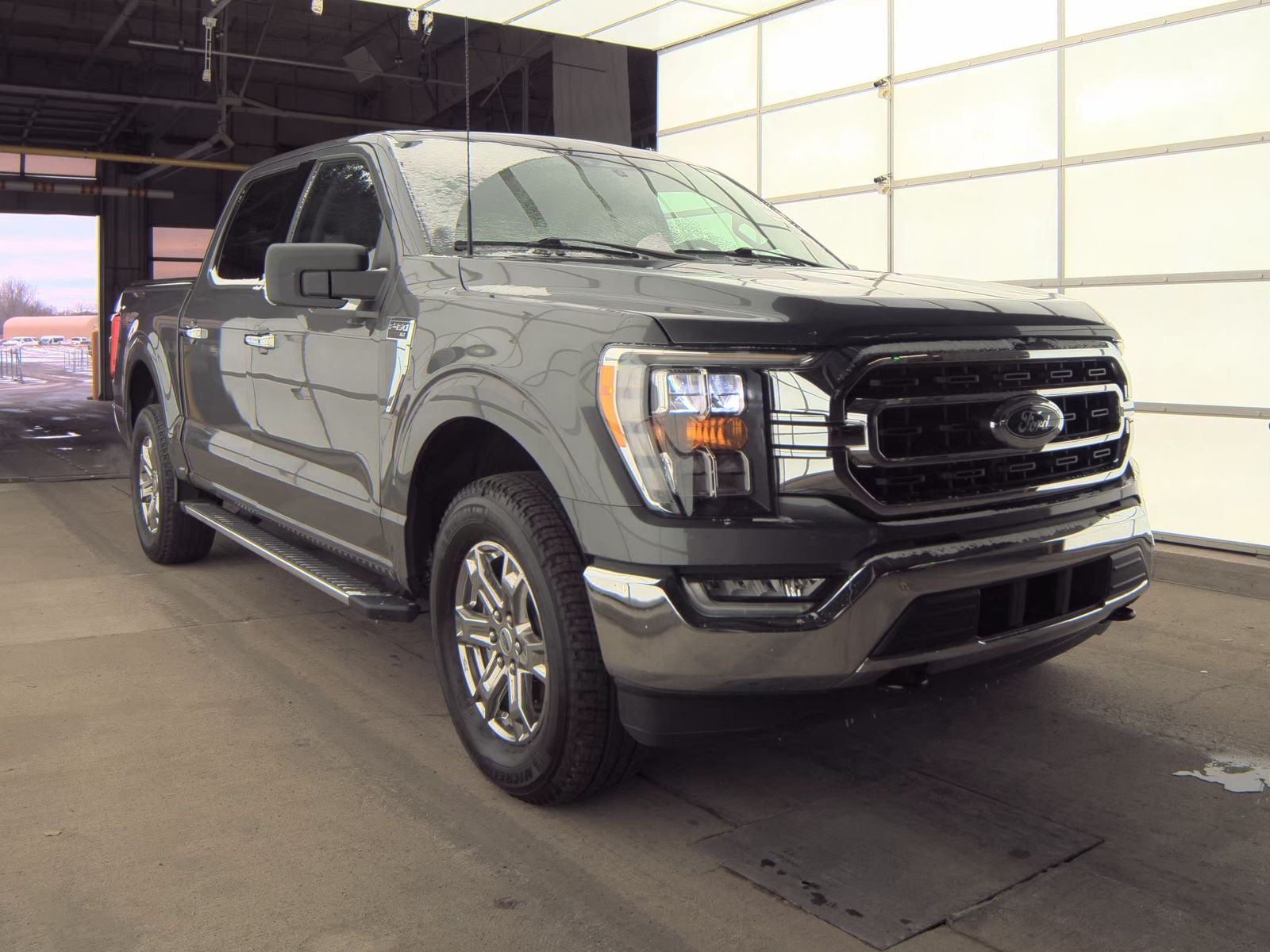 2022 Ford F-150 XLT AWD