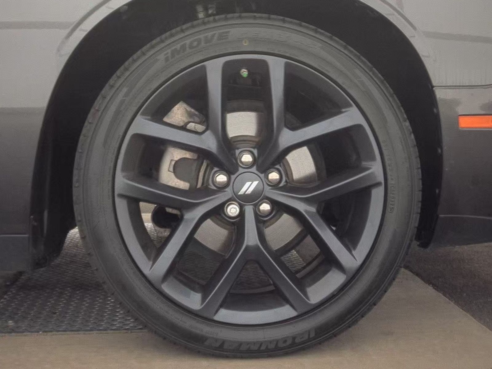 2023 Dodge Challenger SXT RWD