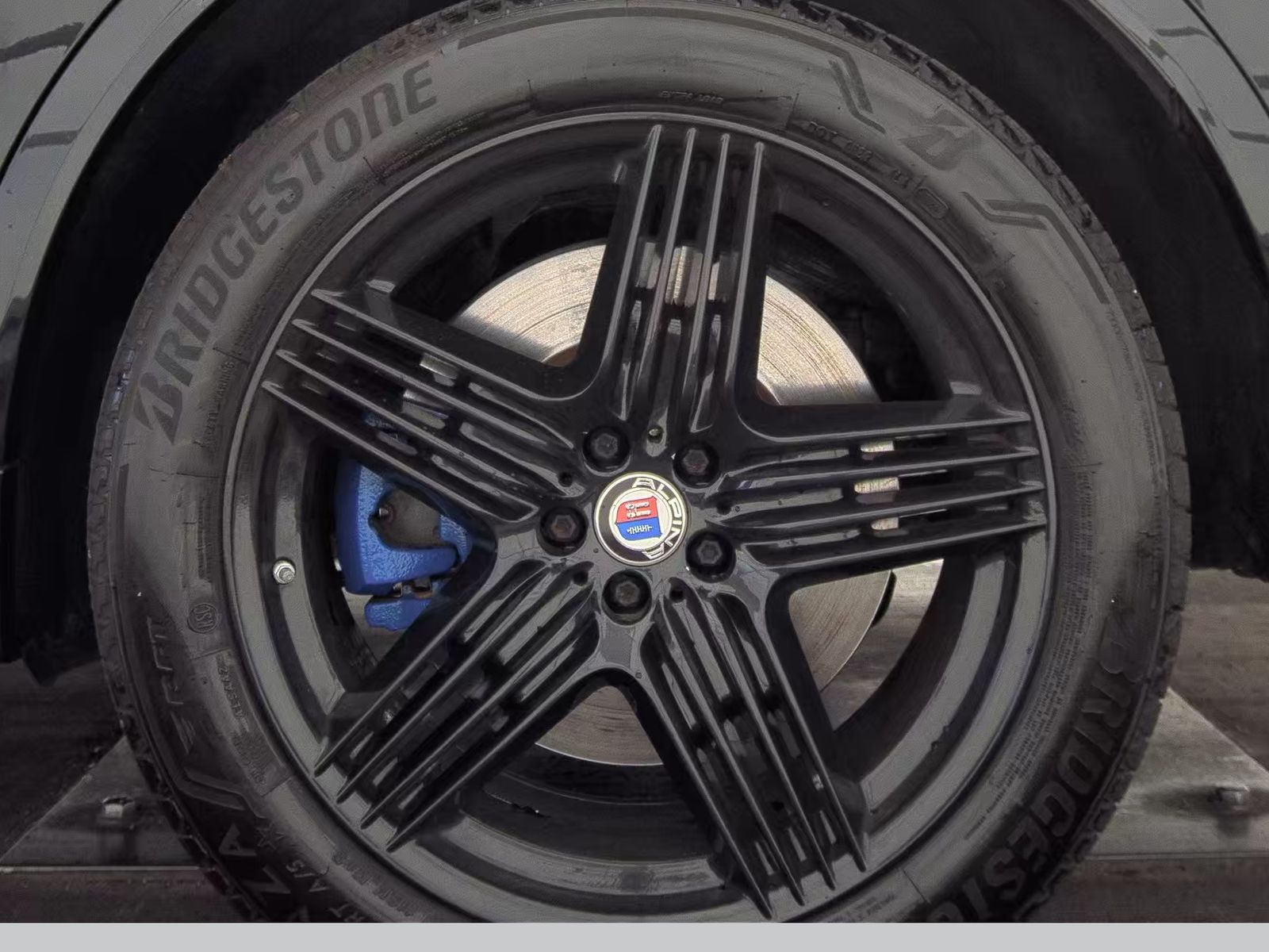 2022 BMW X7 ALPINA XB7 AWD