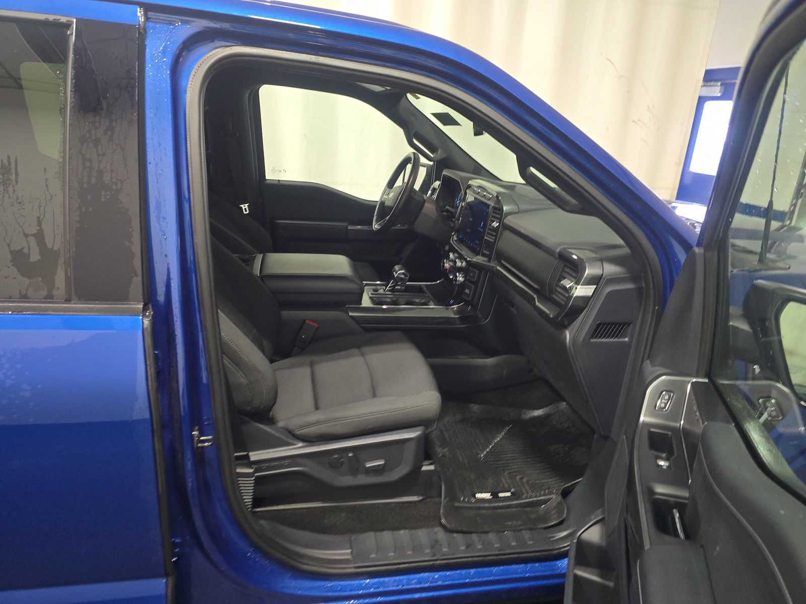 2022 Ford F-150 XLT AWD