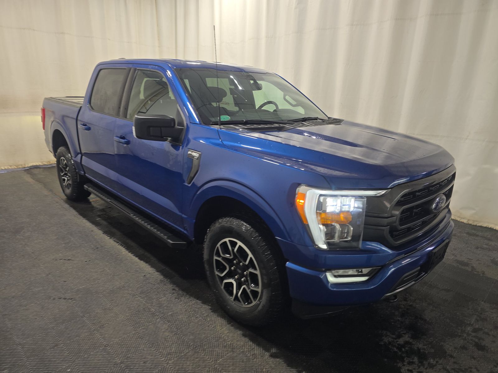 2022 Ford F-150 XLT AWD