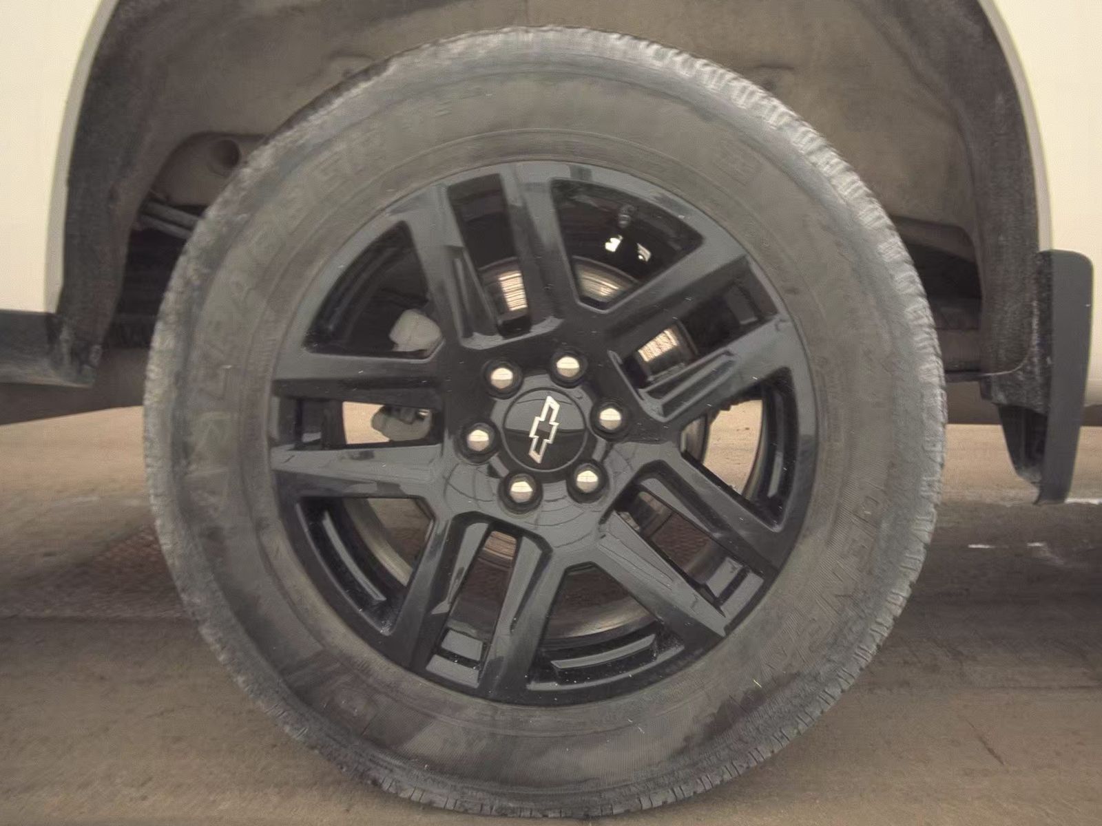 2023 Chevrolet Silverado 1500 Custom AWD