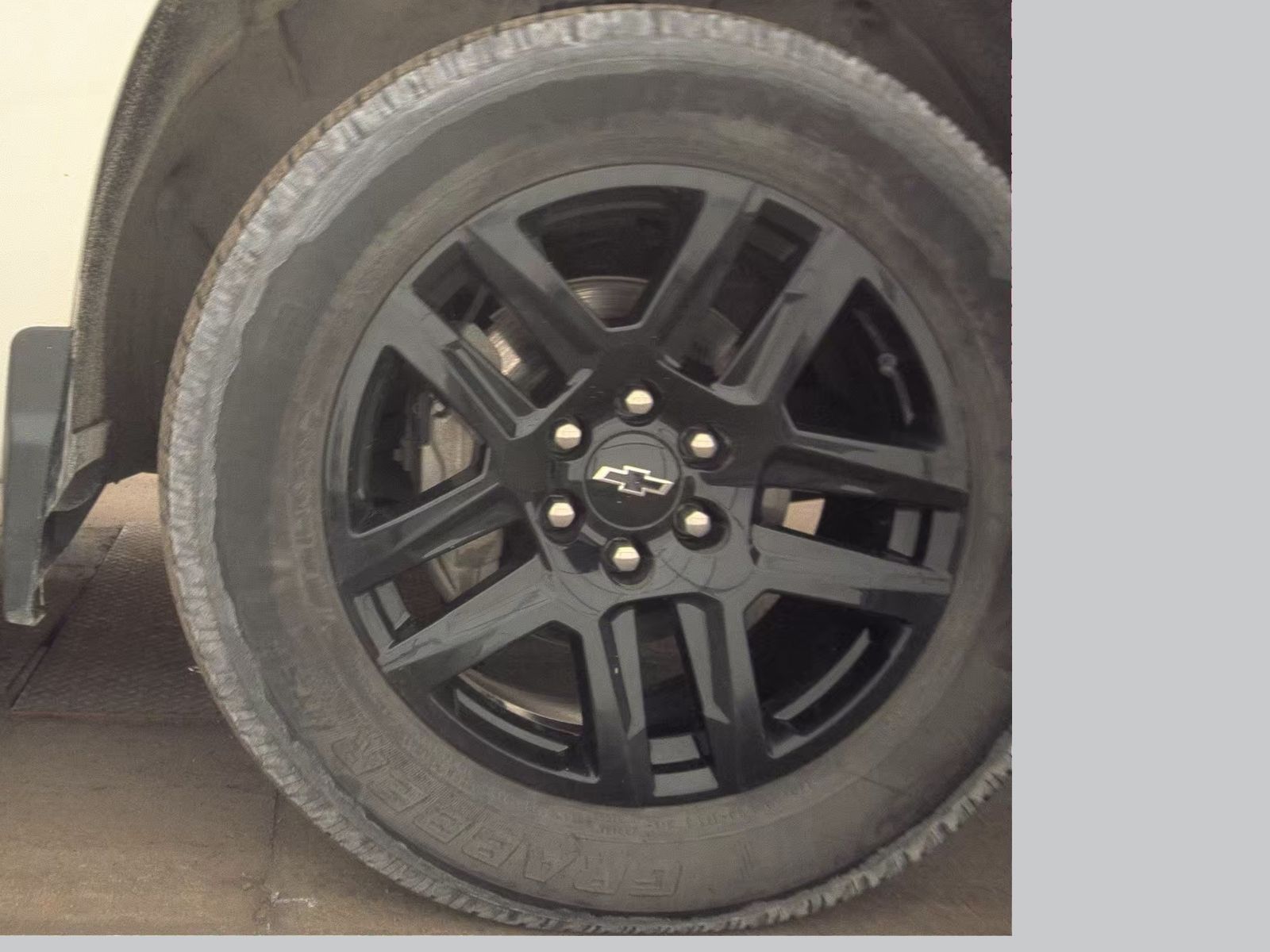 2023 Chevrolet Silverado 1500 Custom AWD