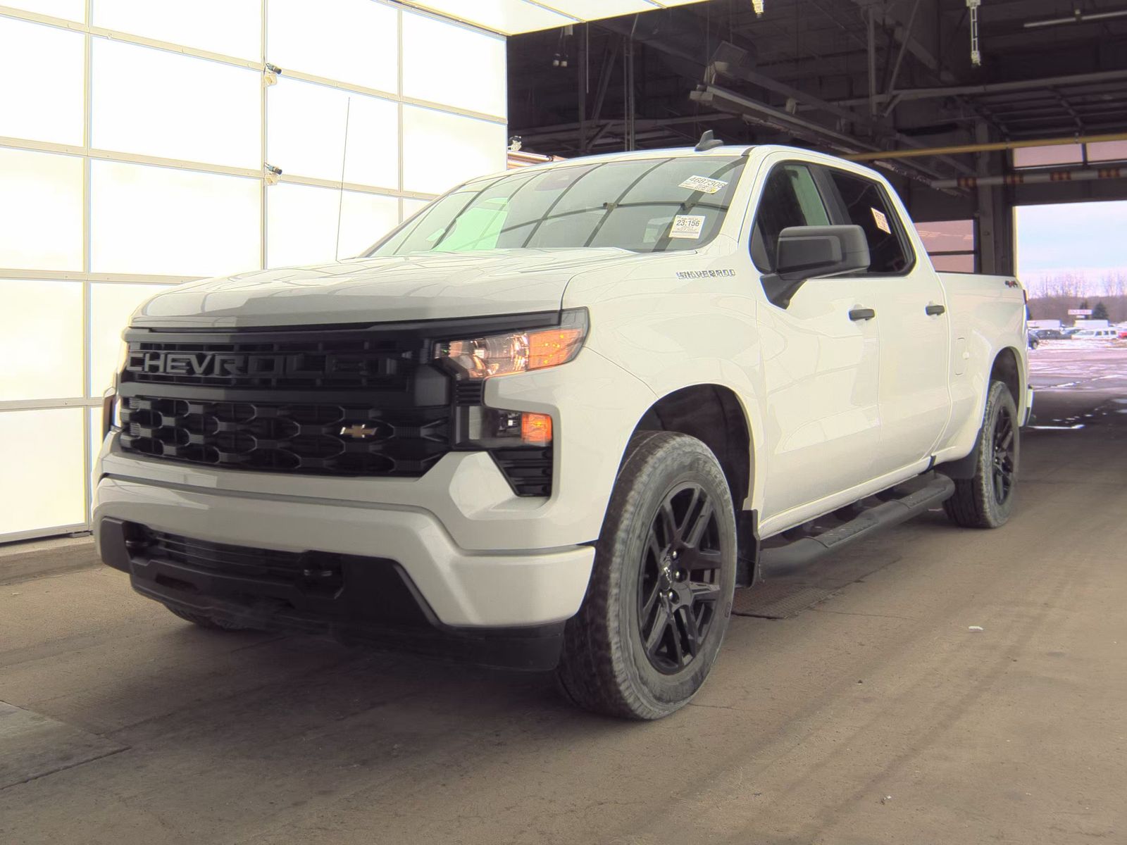 2023 Chevrolet Silverado 1500 Custom AWD