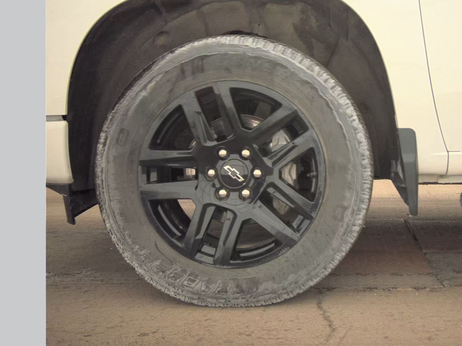 2023 Chevrolet Silverado 1500 Custom AWD