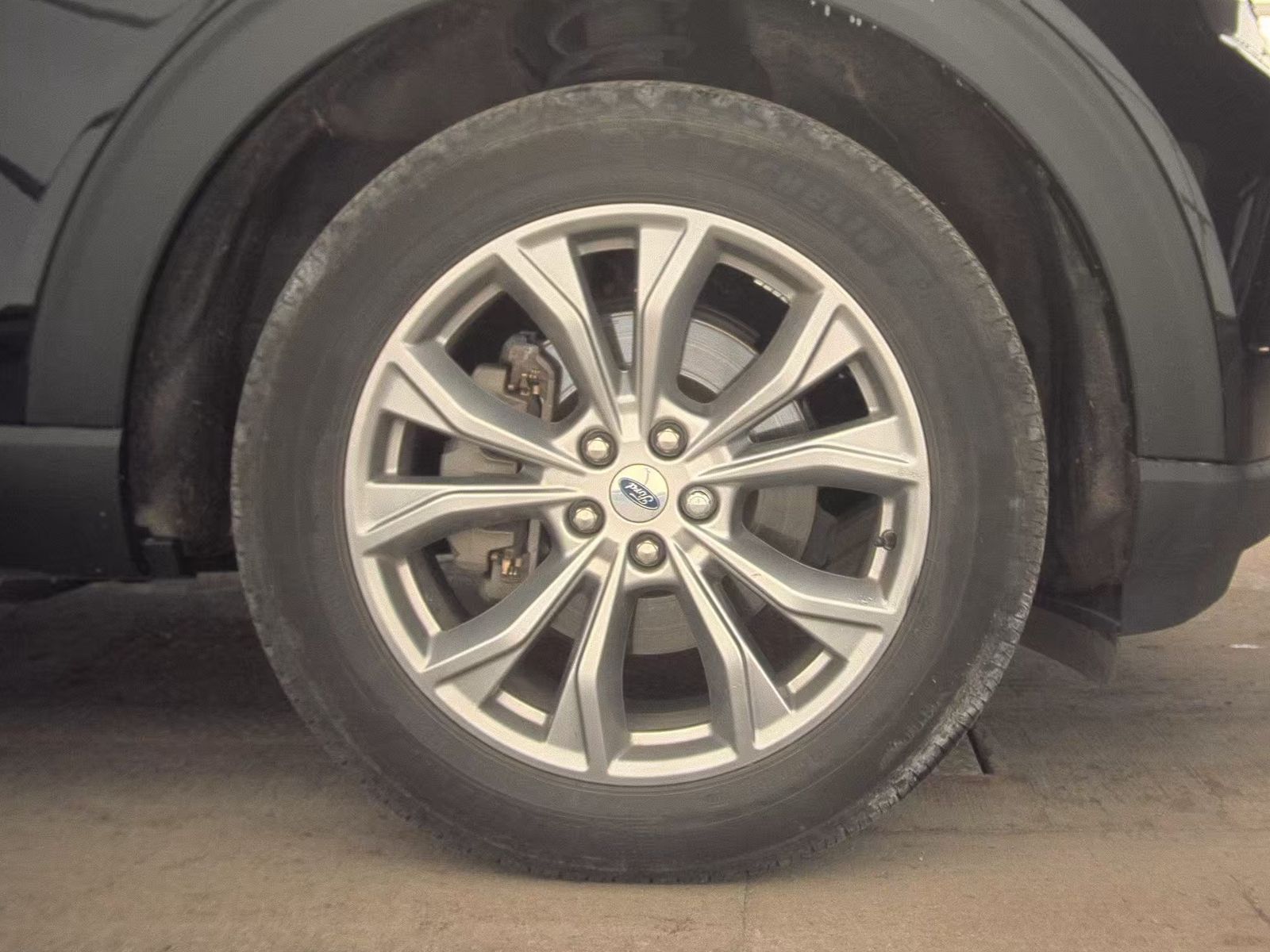 2023 Ford Explorer XLT AWD