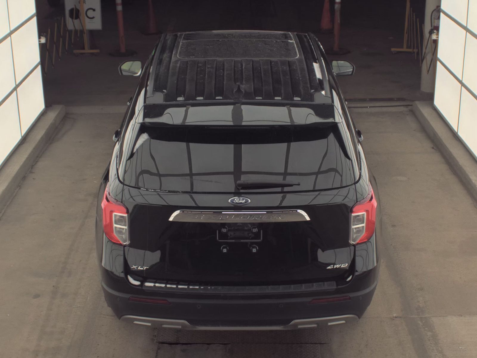 2023 Ford Explorer XLT AWD