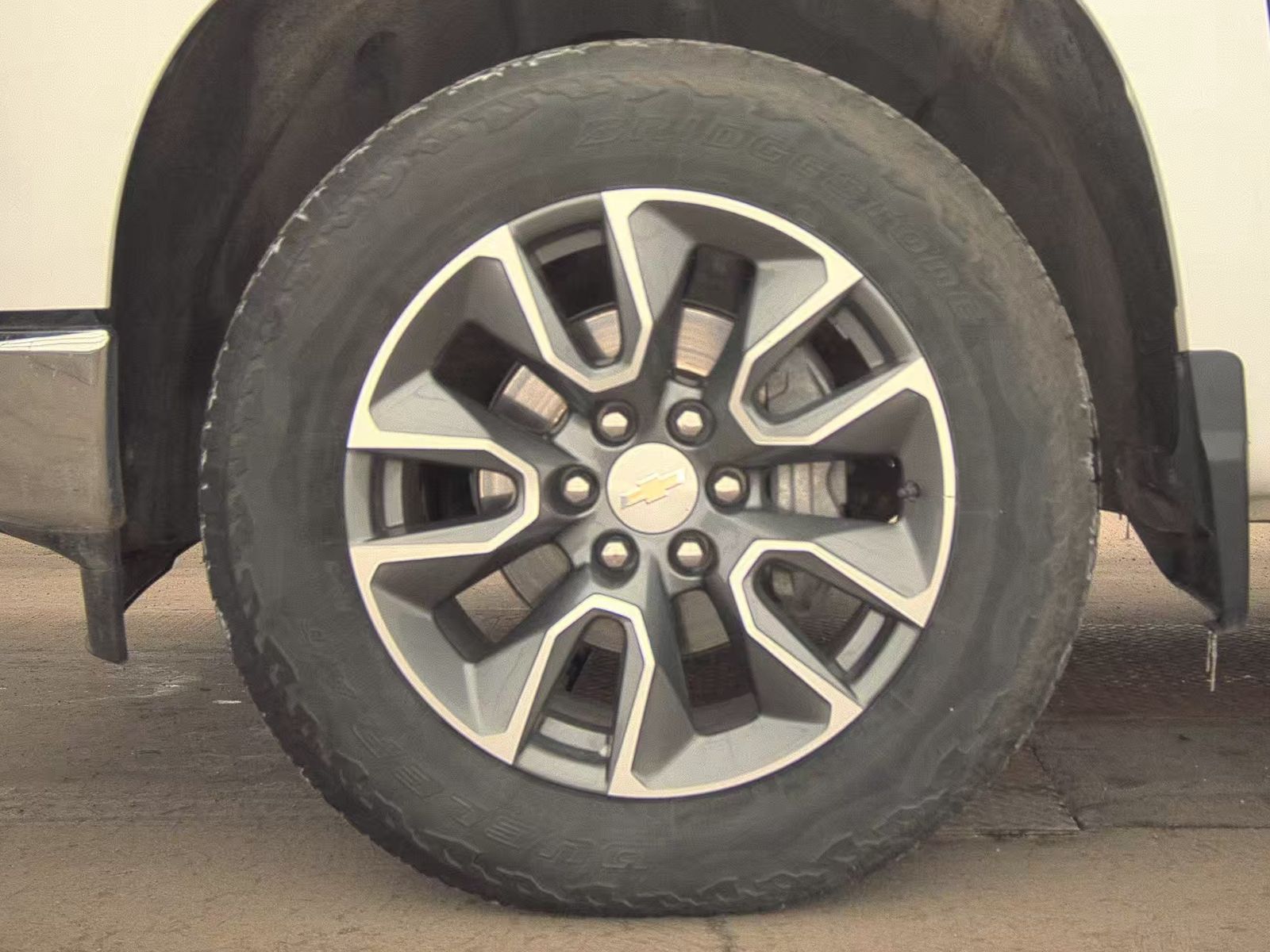 2023 Chevrolet Silverado 1500 LT AWD