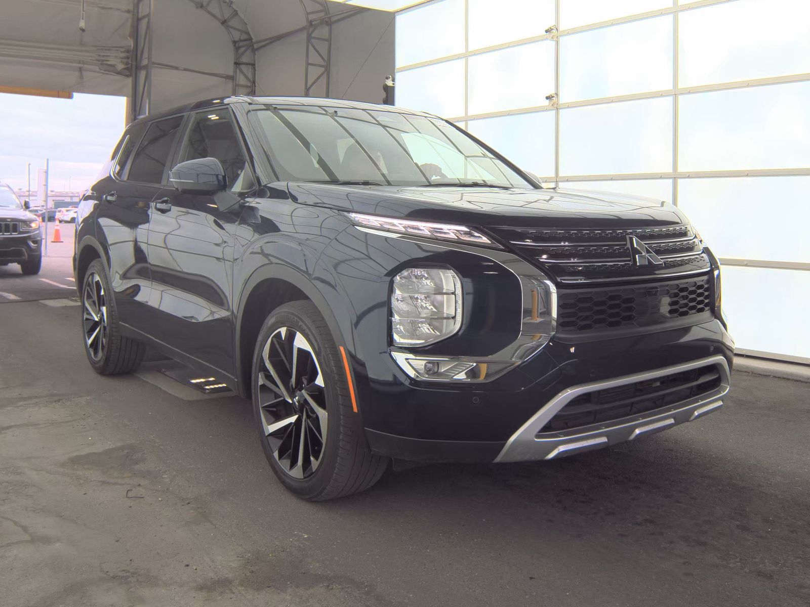 2024 Mitsubishi Outlander SE Black Edition FWD