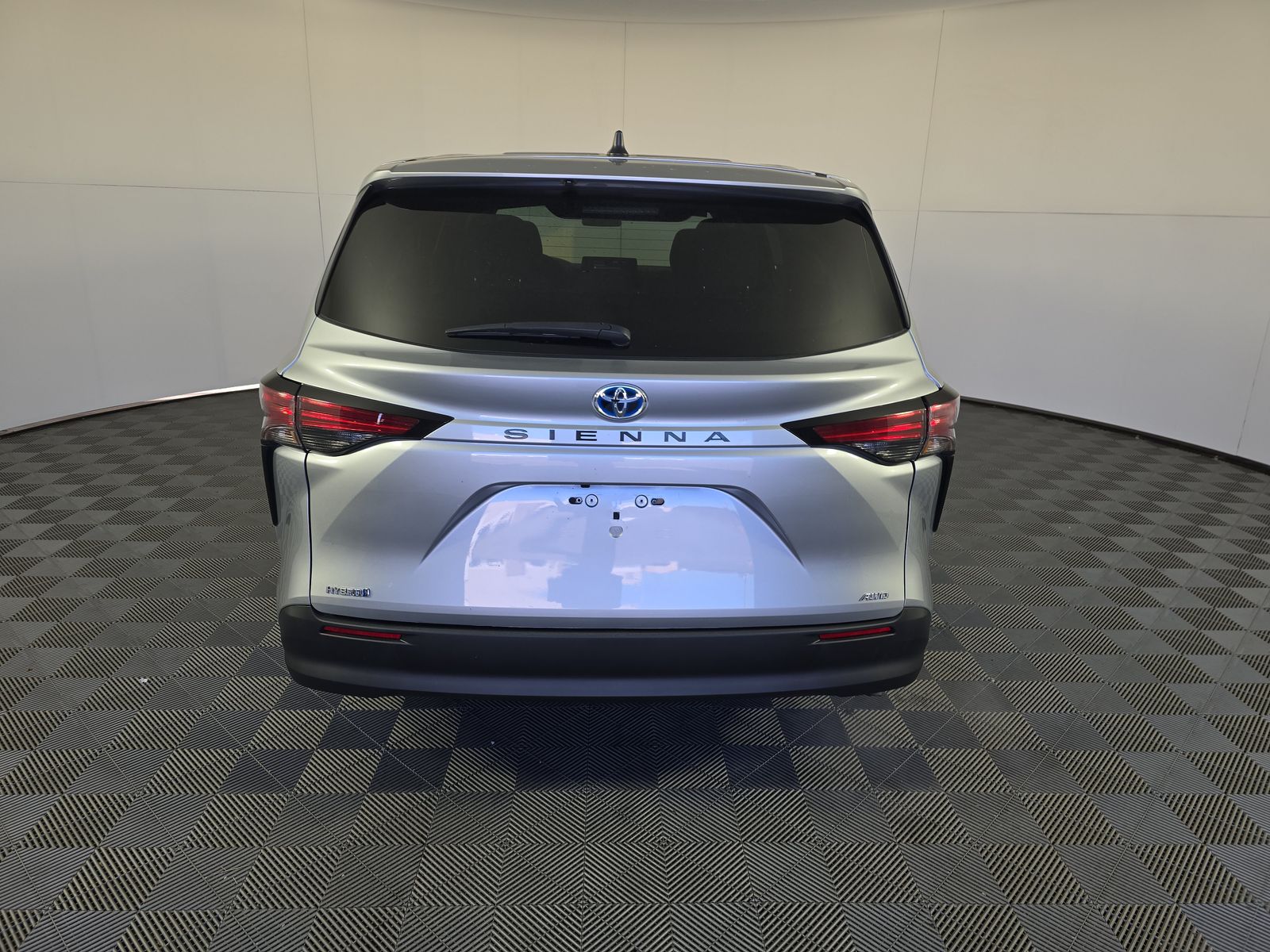2022 Toyota Sienna LE AWD