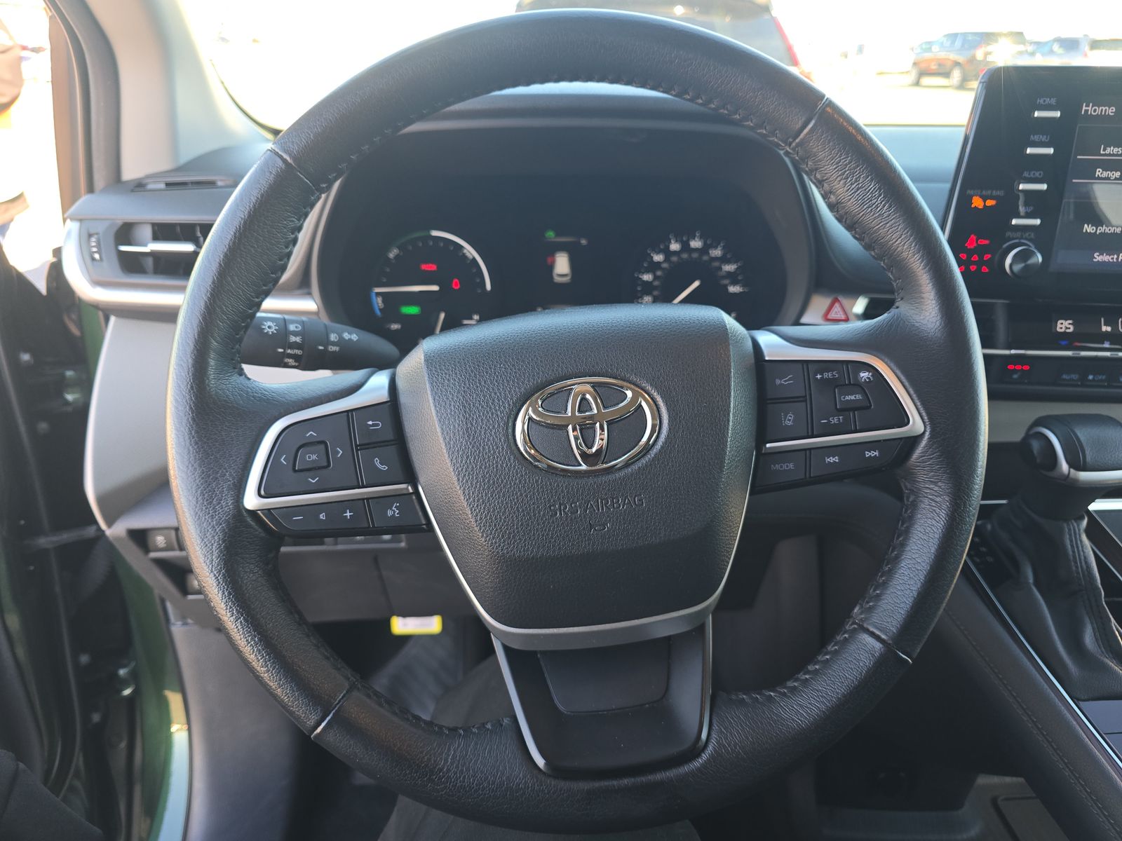 2024 Toyota Sienna XLE FWD