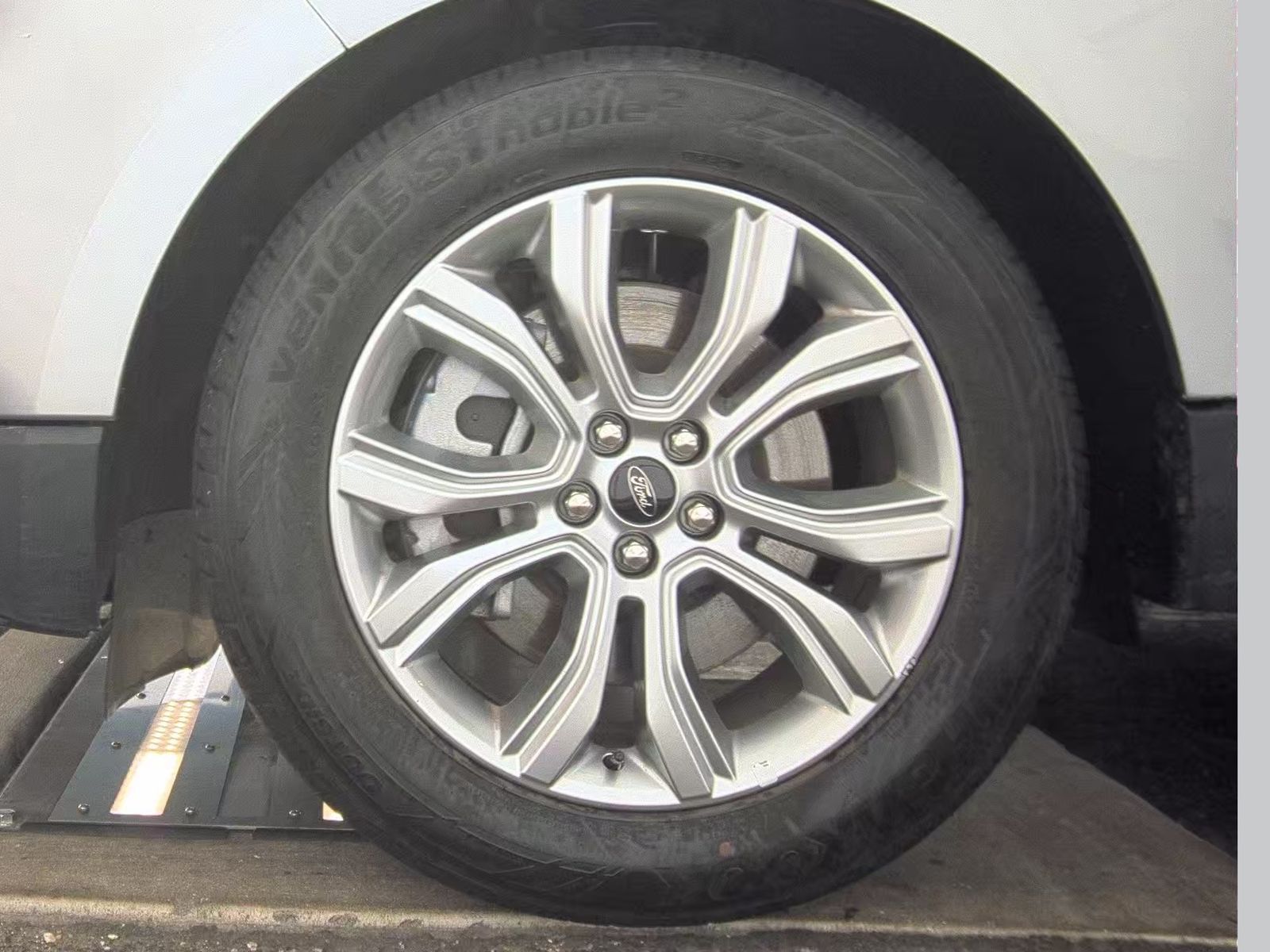 2024 Ford Edge Titanium AWD