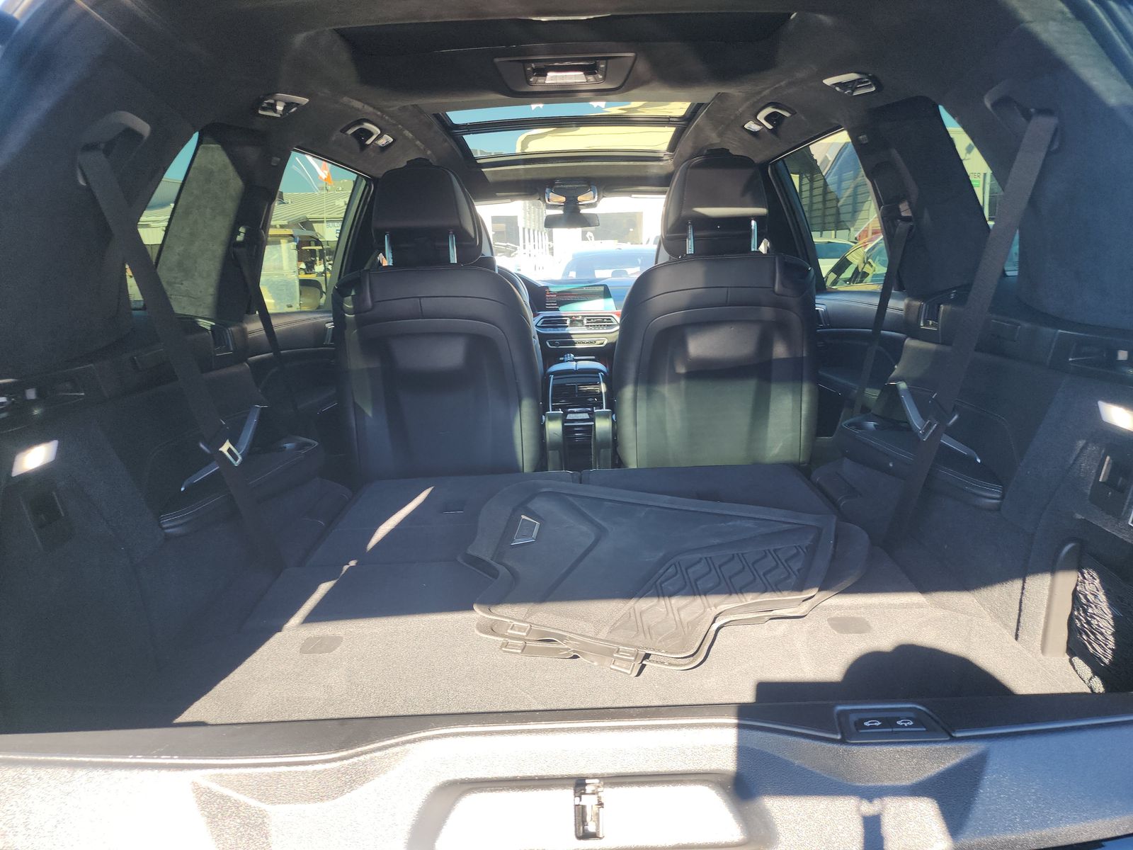 2022 BMW X7 ALPINA XB7 AWD