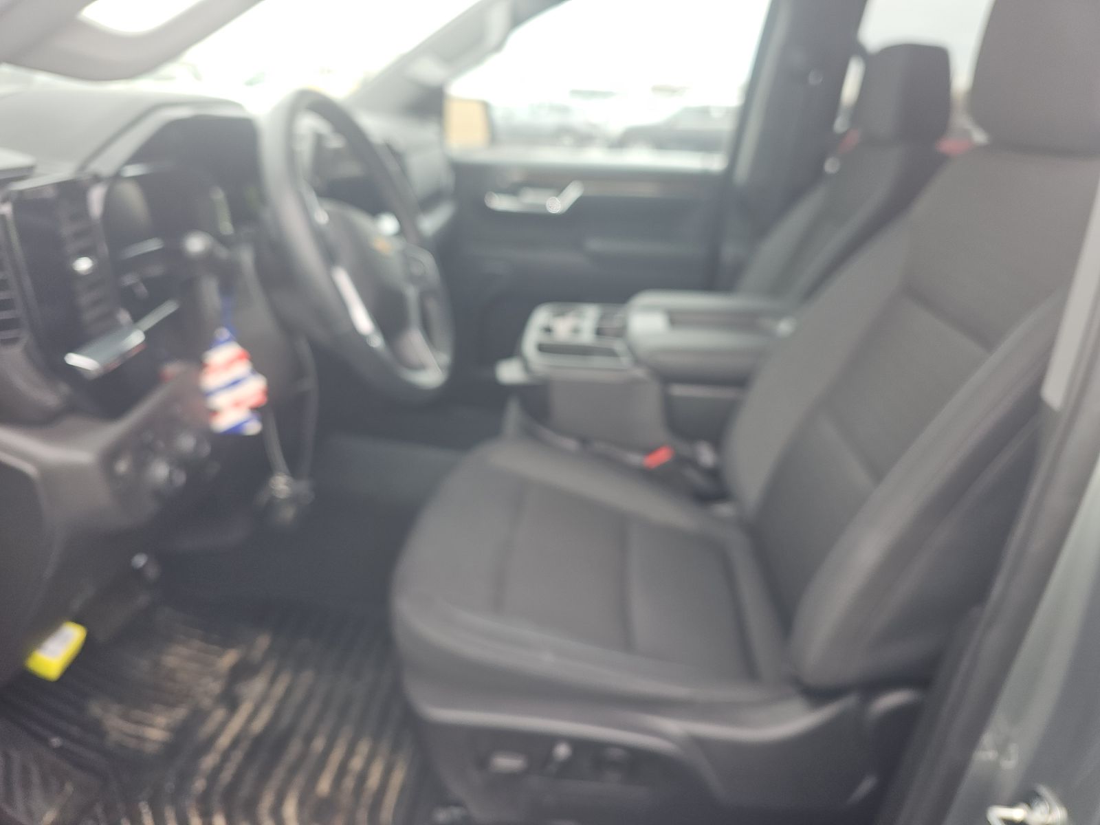 2024 Chevrolet Silverado 1500 LT AWD