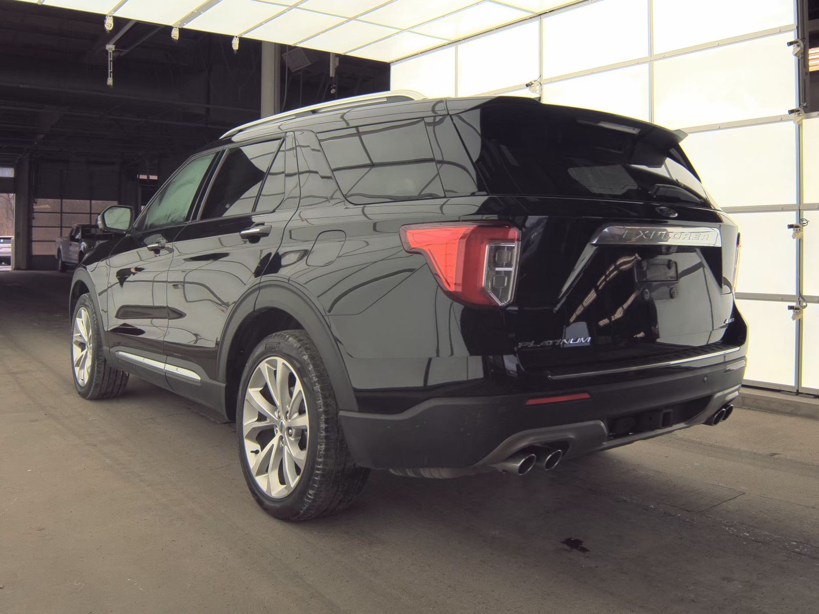 2023 Ford Explorer Platinum AWD