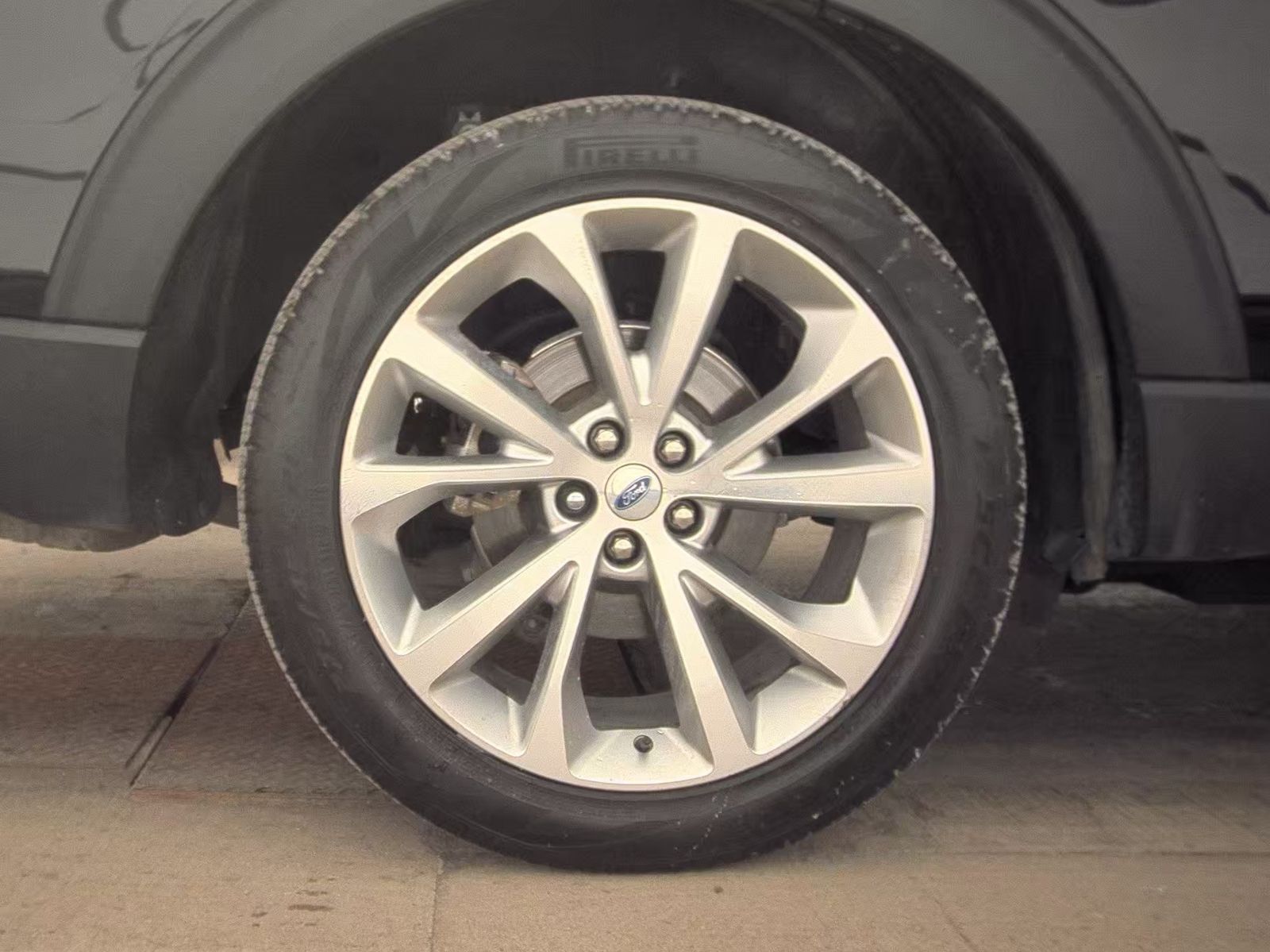 2023 Ford Explorer Platinum AWD