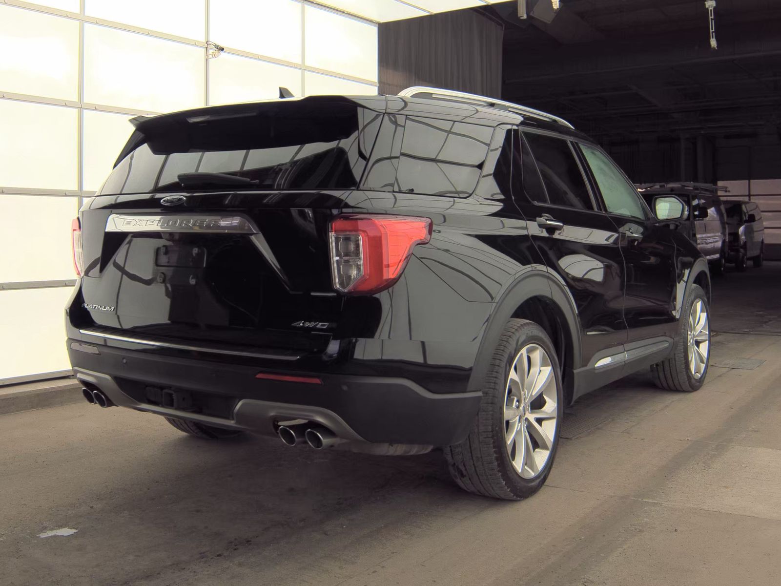 2023 Ford Explorer Platinum AWD