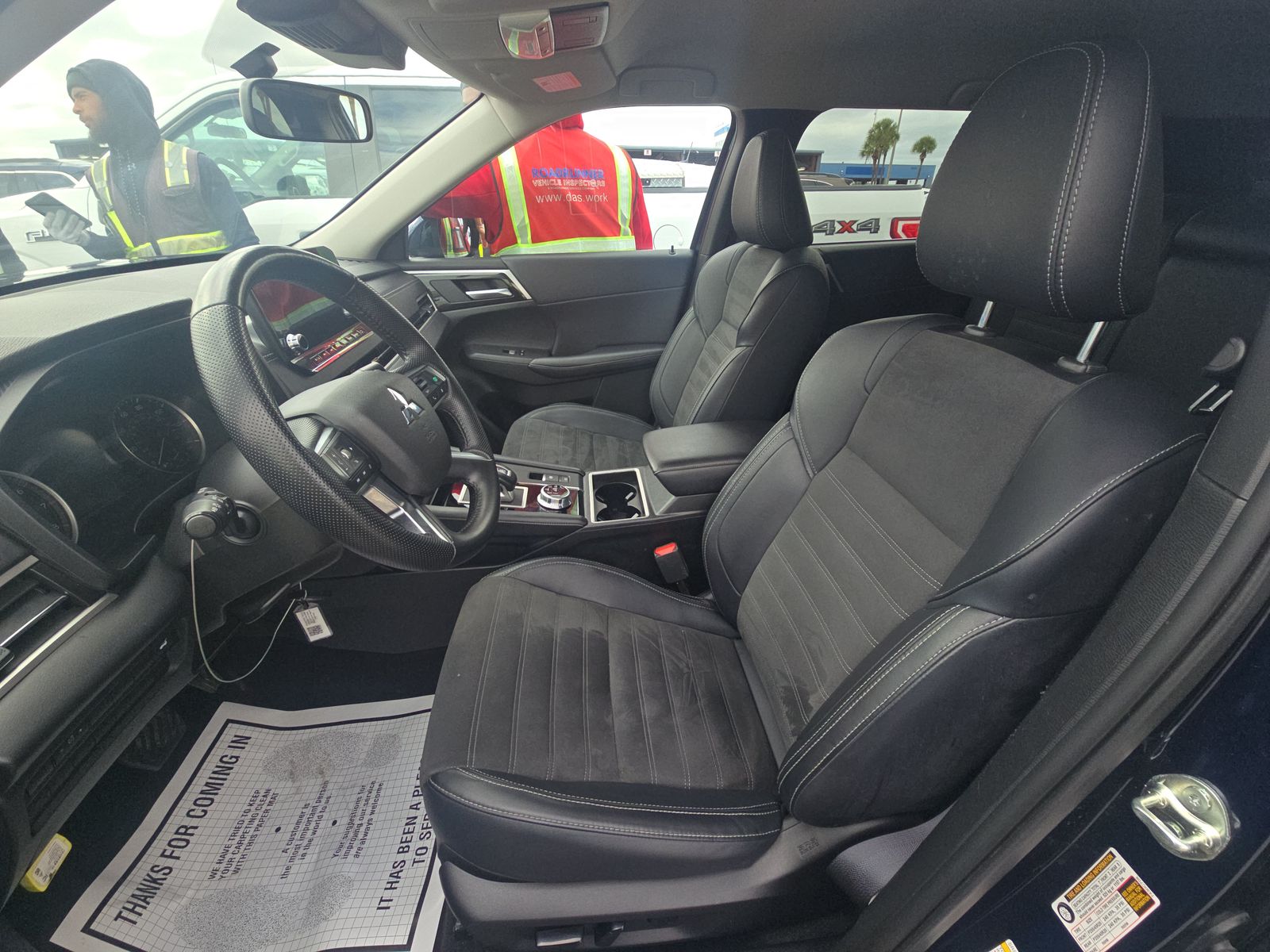 2024 Mitsubishi Outlander SE Black Edition FWD