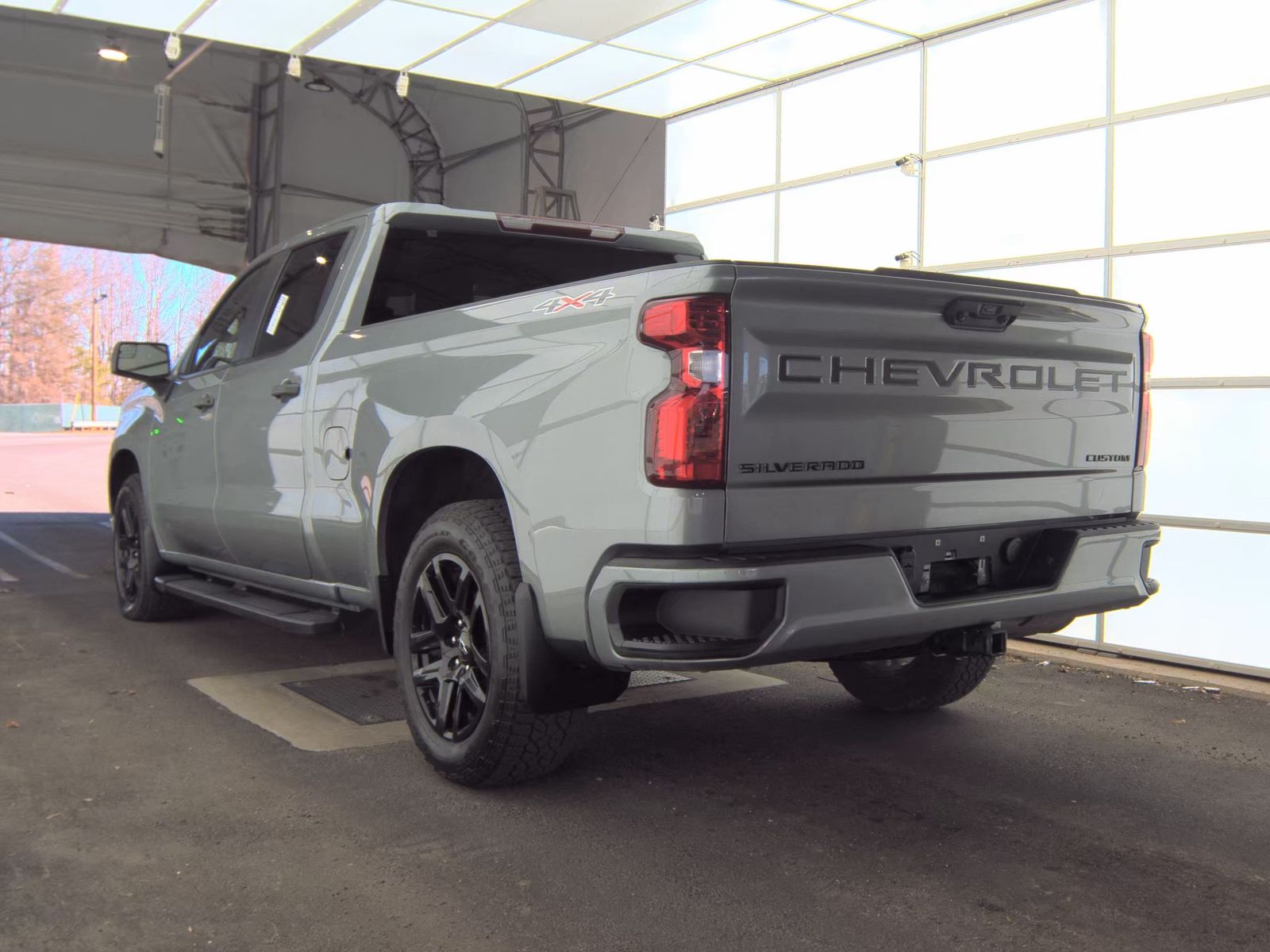 2023 Chevrolet Silverado 1500 Custom AWD