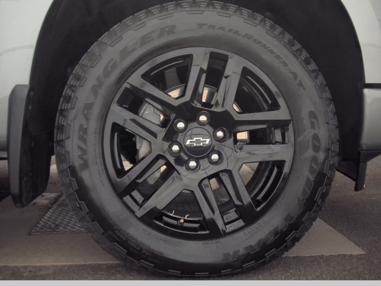 2023 Chevrolet Silverado 1500 Custom AWD