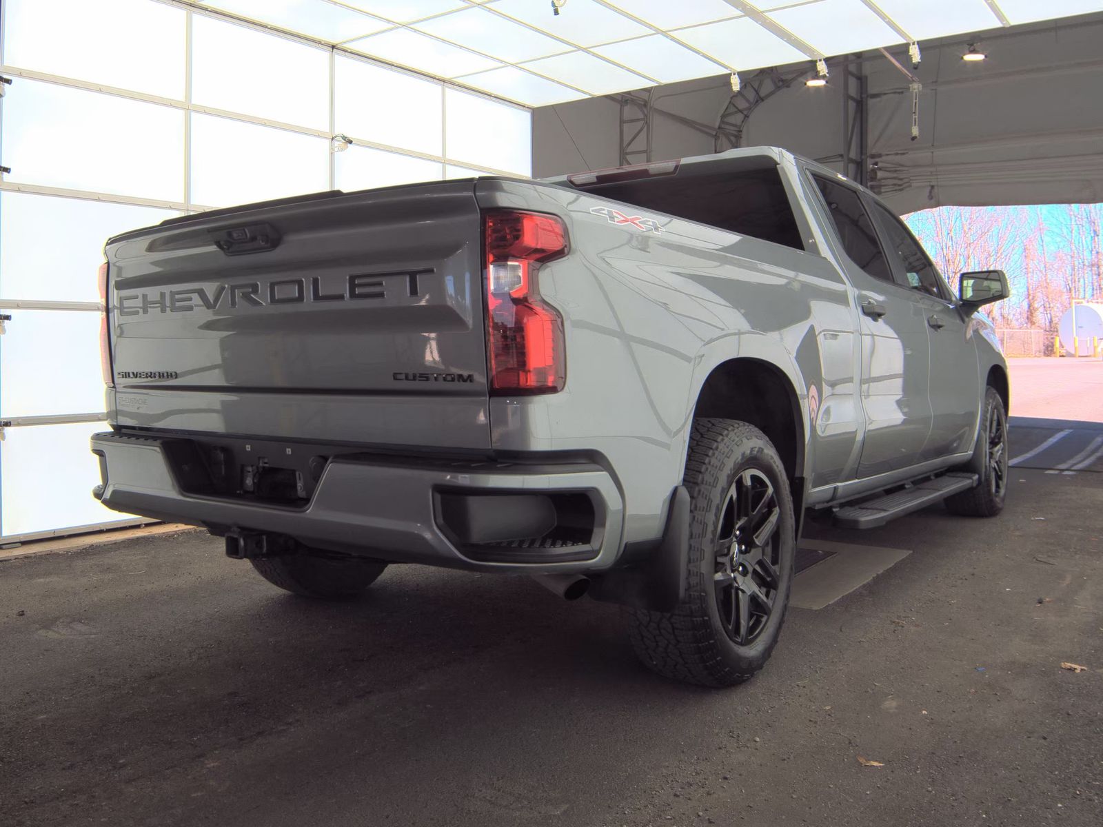 2023 Chevrolet Silverado 1500 Custom AWD