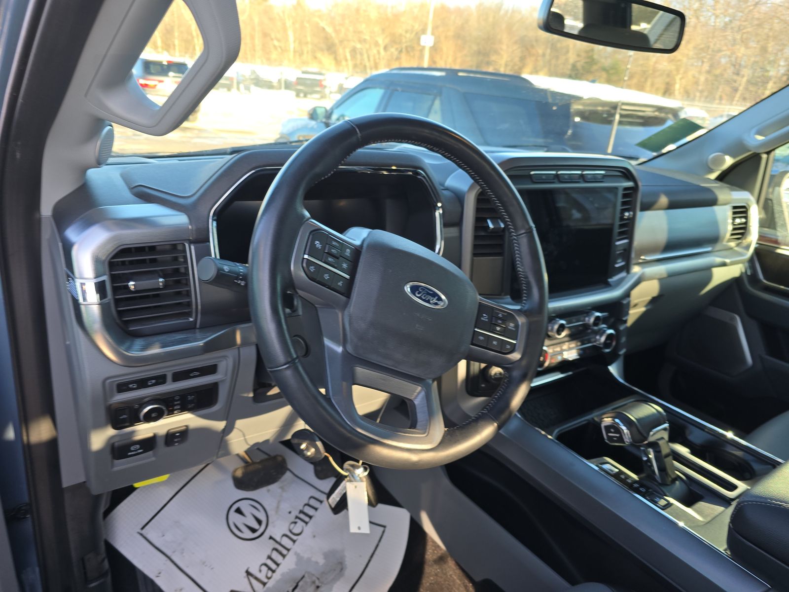 2023 Ford F-150 Lariat AWD