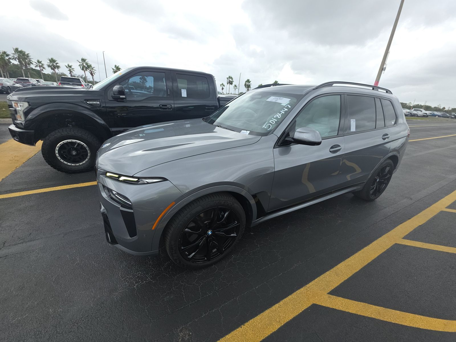 2023 BMW X7 xDrive40i AWD