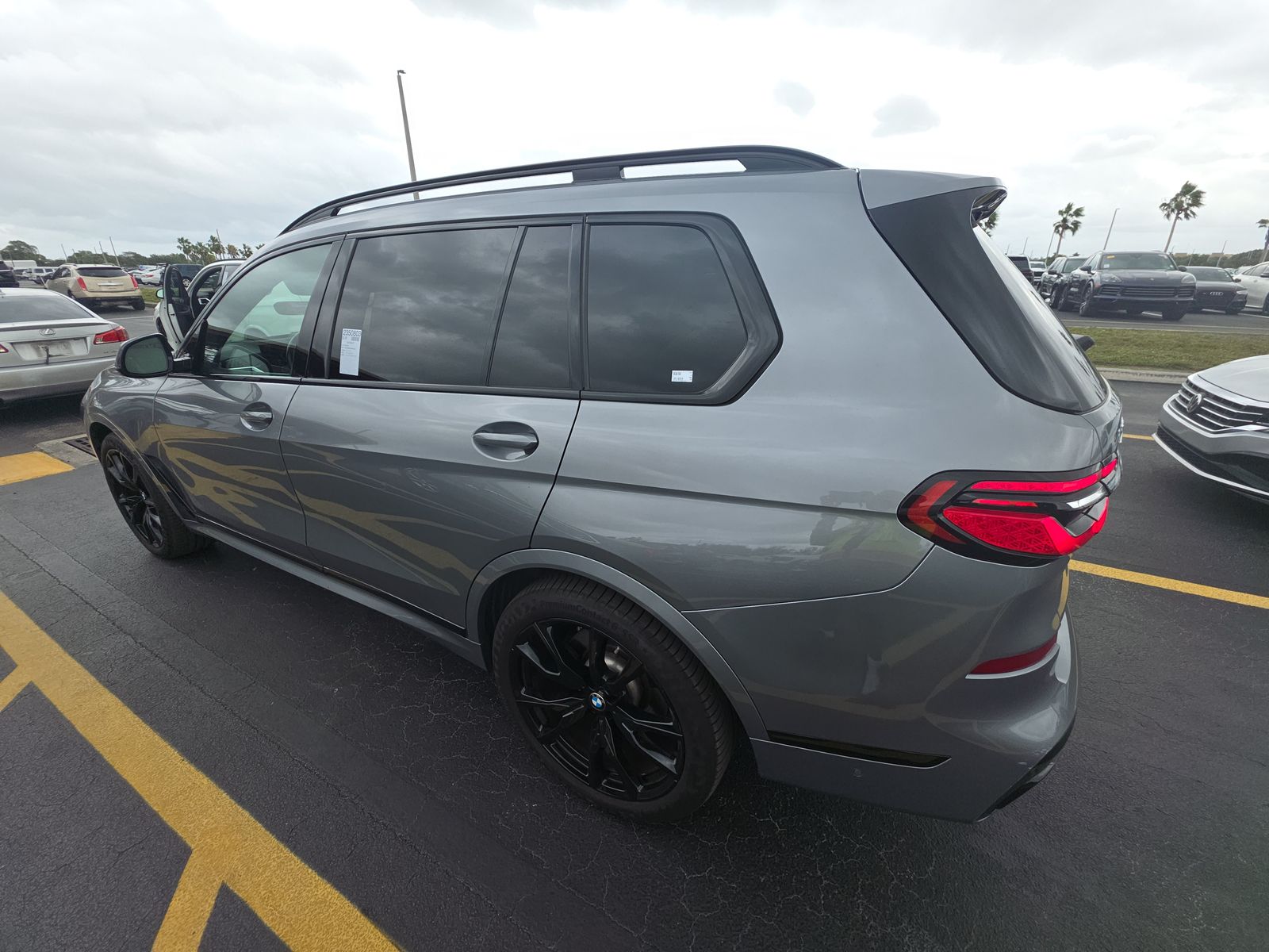 2023 BMW X7 xDrive40i AWD