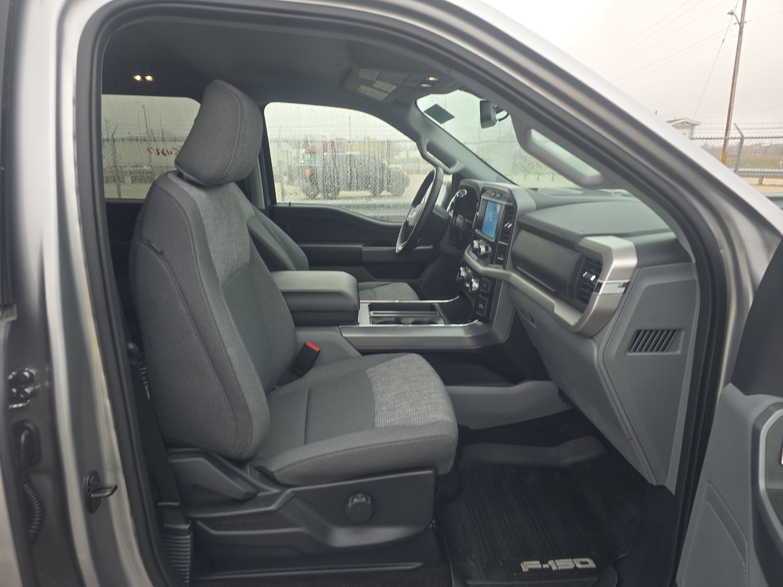 2022 Ford F-150 XLT AWD