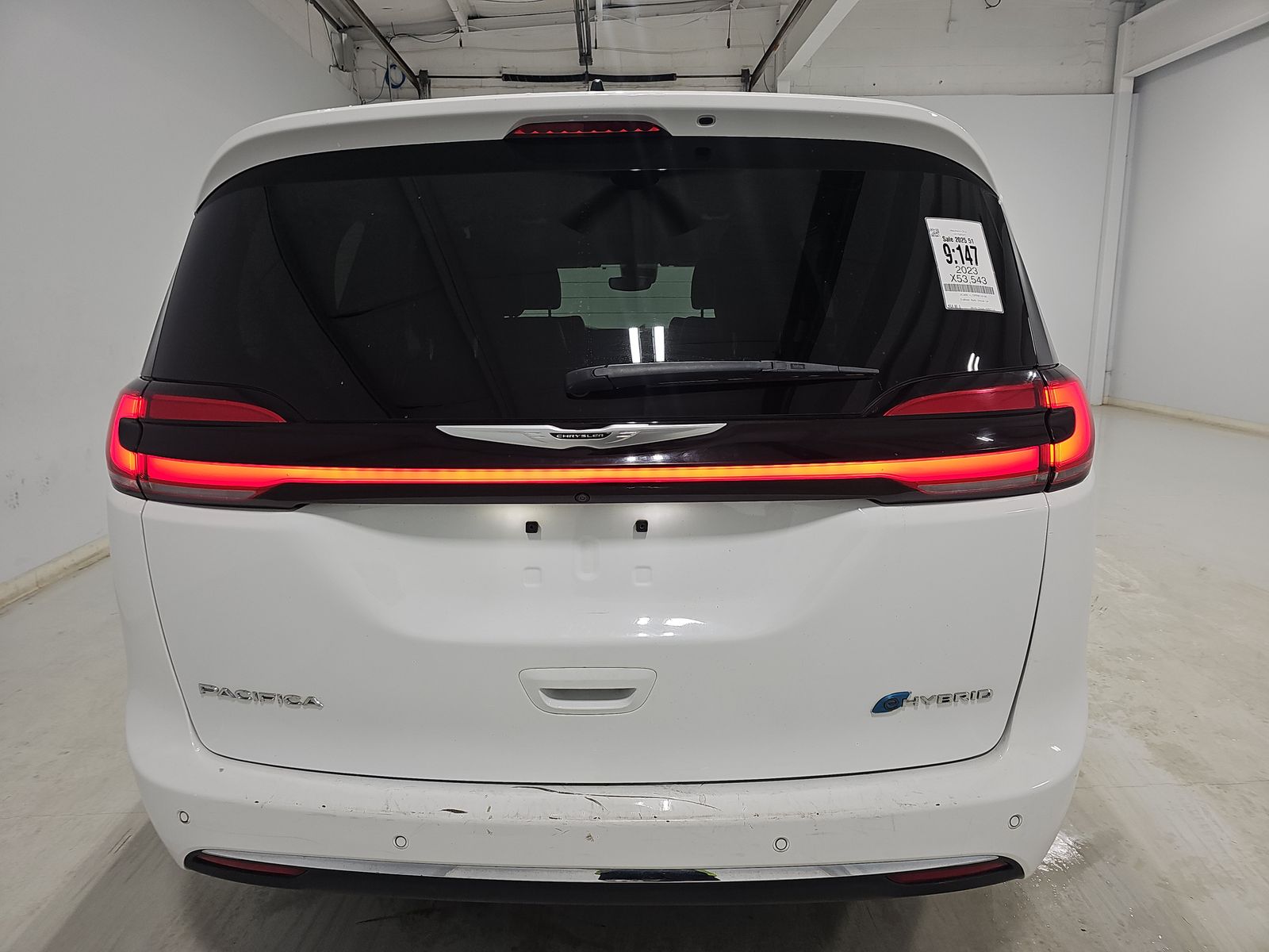 2023 Chrysler Pacifica Hybrid Touring L FWD