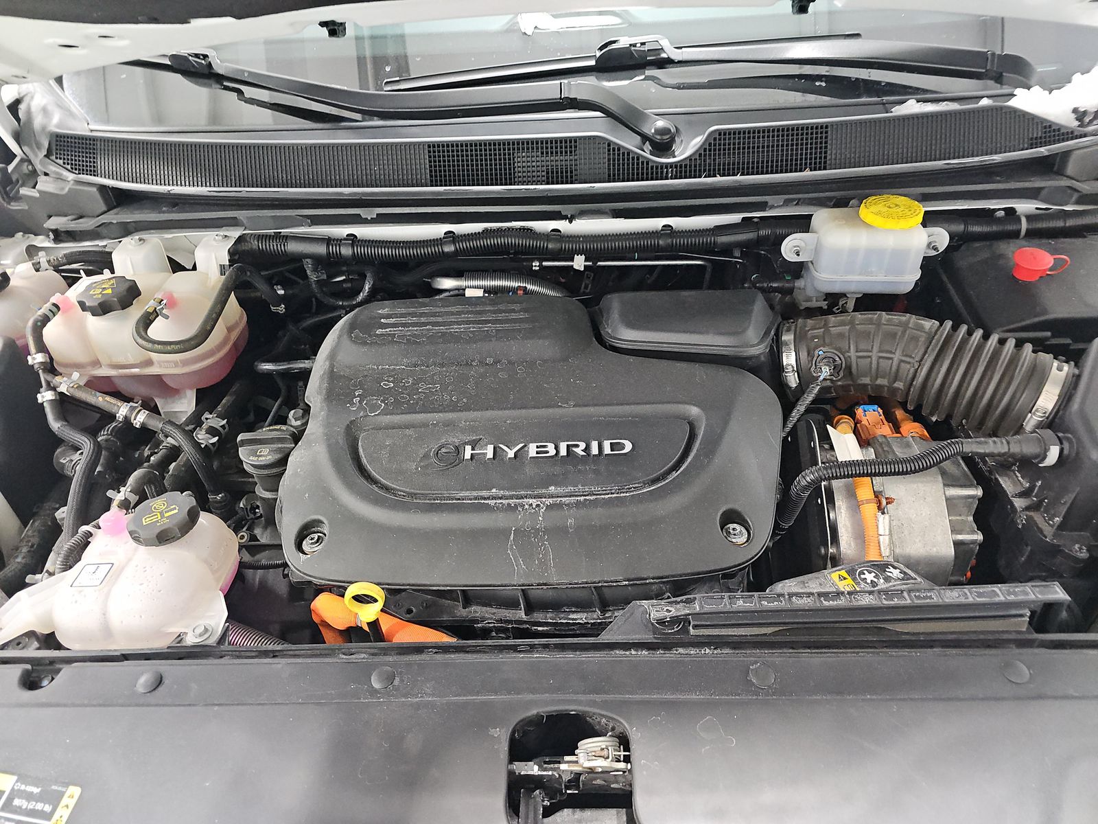 2023 Chrysler Pacifica Hybrid Touring L FWD