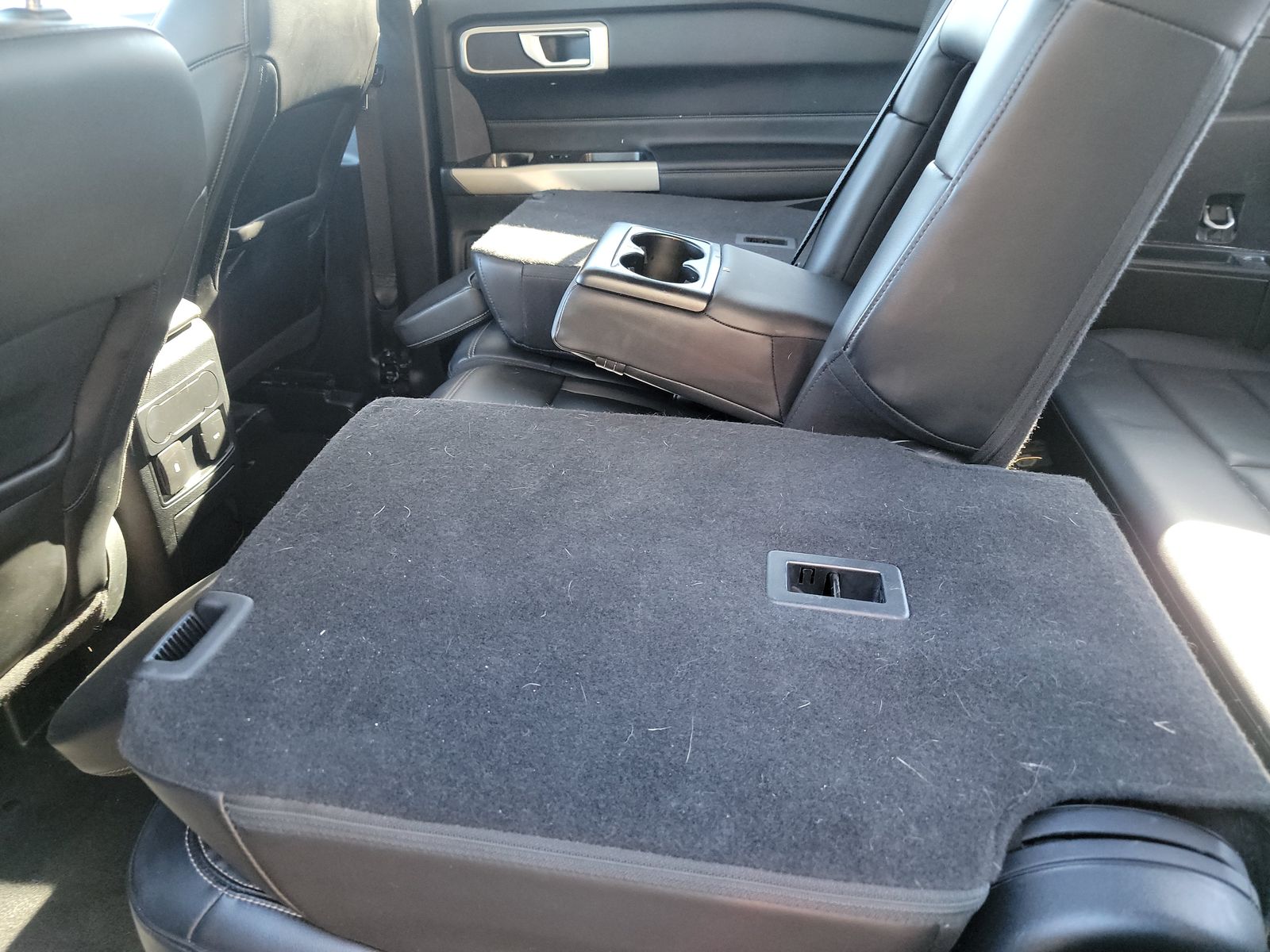 2023 Ford Explorer XLT AWD