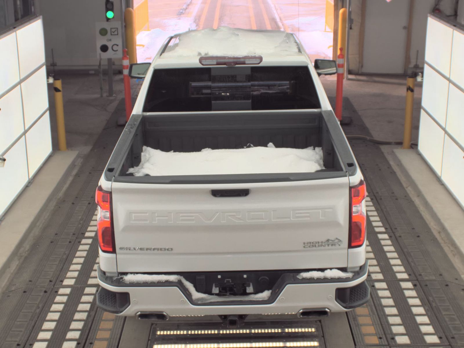 2022 Chevrolet Silverado 1500 High Country AWD