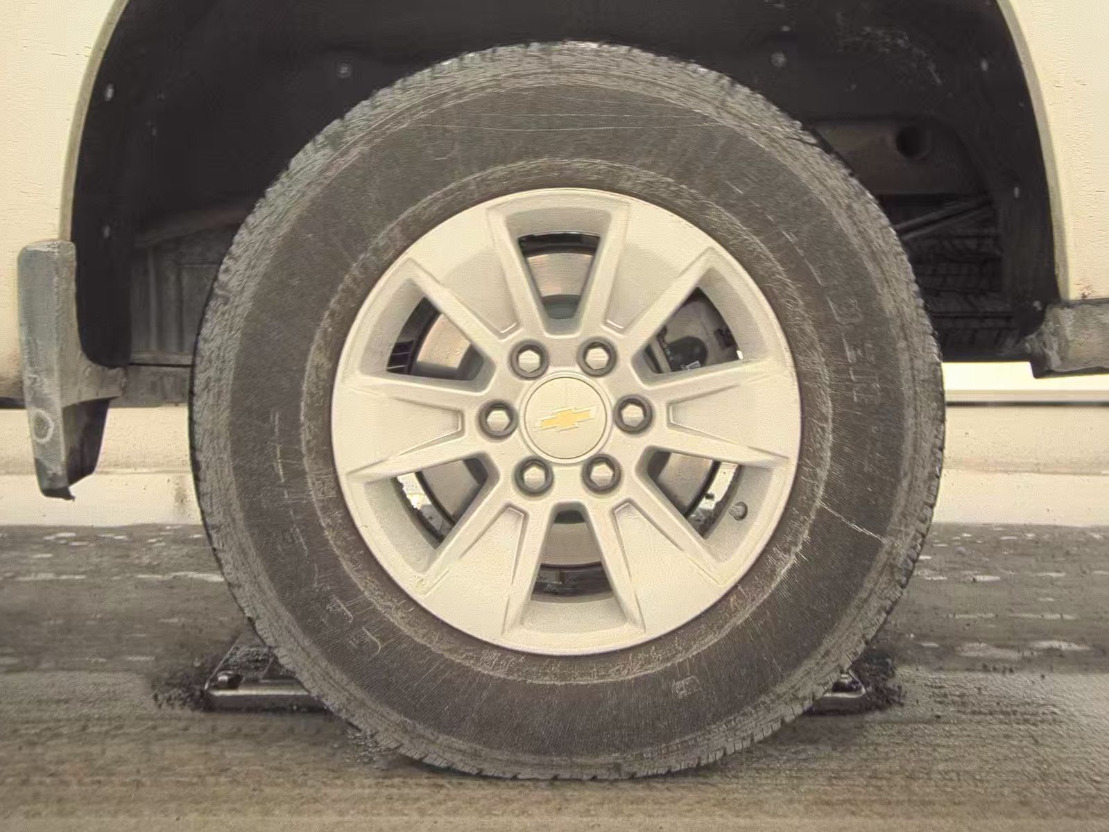 2023 Chevrolet Silverado 1500 LT AWD