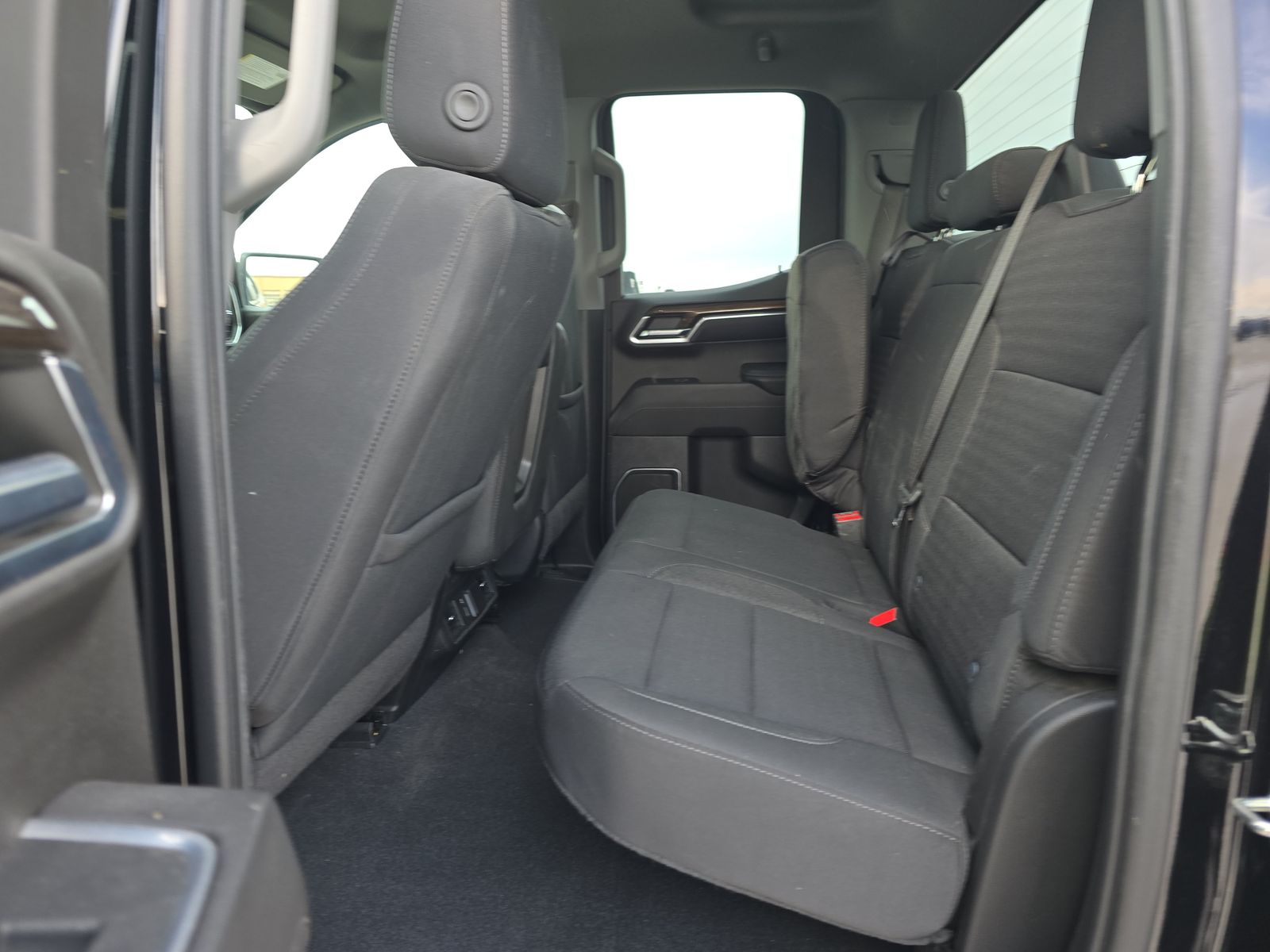 2022 Chevrolet Silverado 1500 LT AWD