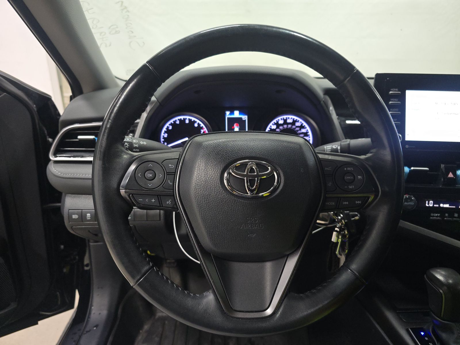 2024 Toyota Camry SE FWD